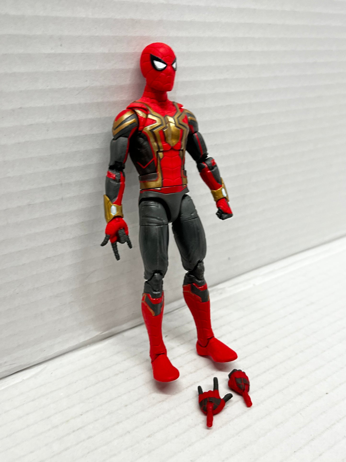 Hasbro Marvel Legends Spider-Man No Way Home Integrated Suit 6" Figure Complete
