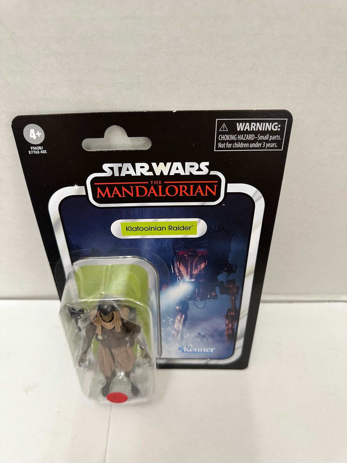 Star Wars Vintage Collection Klatoonian Raider 3.75" Figure Mandalorian 2022