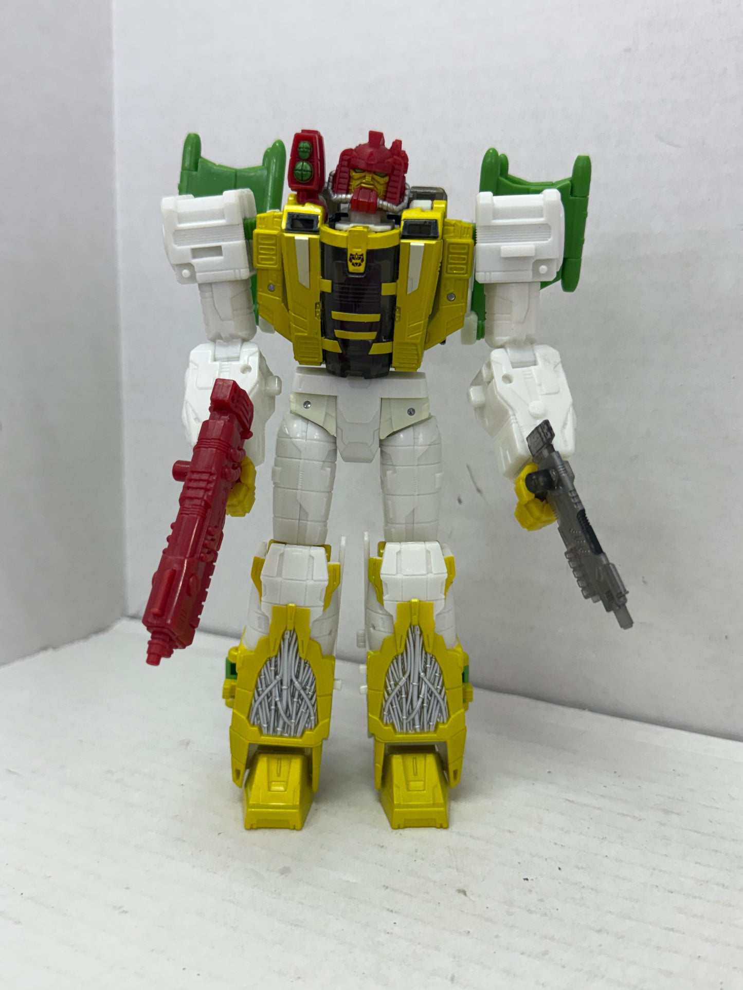 Transformers G2 Universe Jhiaxus Complete Legacy Voyager Class #1