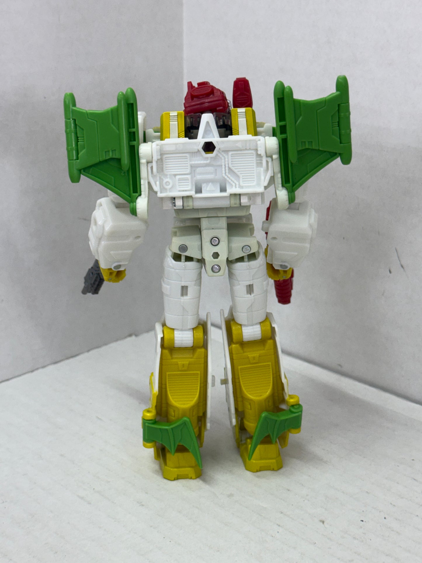 Transformers G2 Universe Jhiaxus Complete Legacy Voyager Class #1