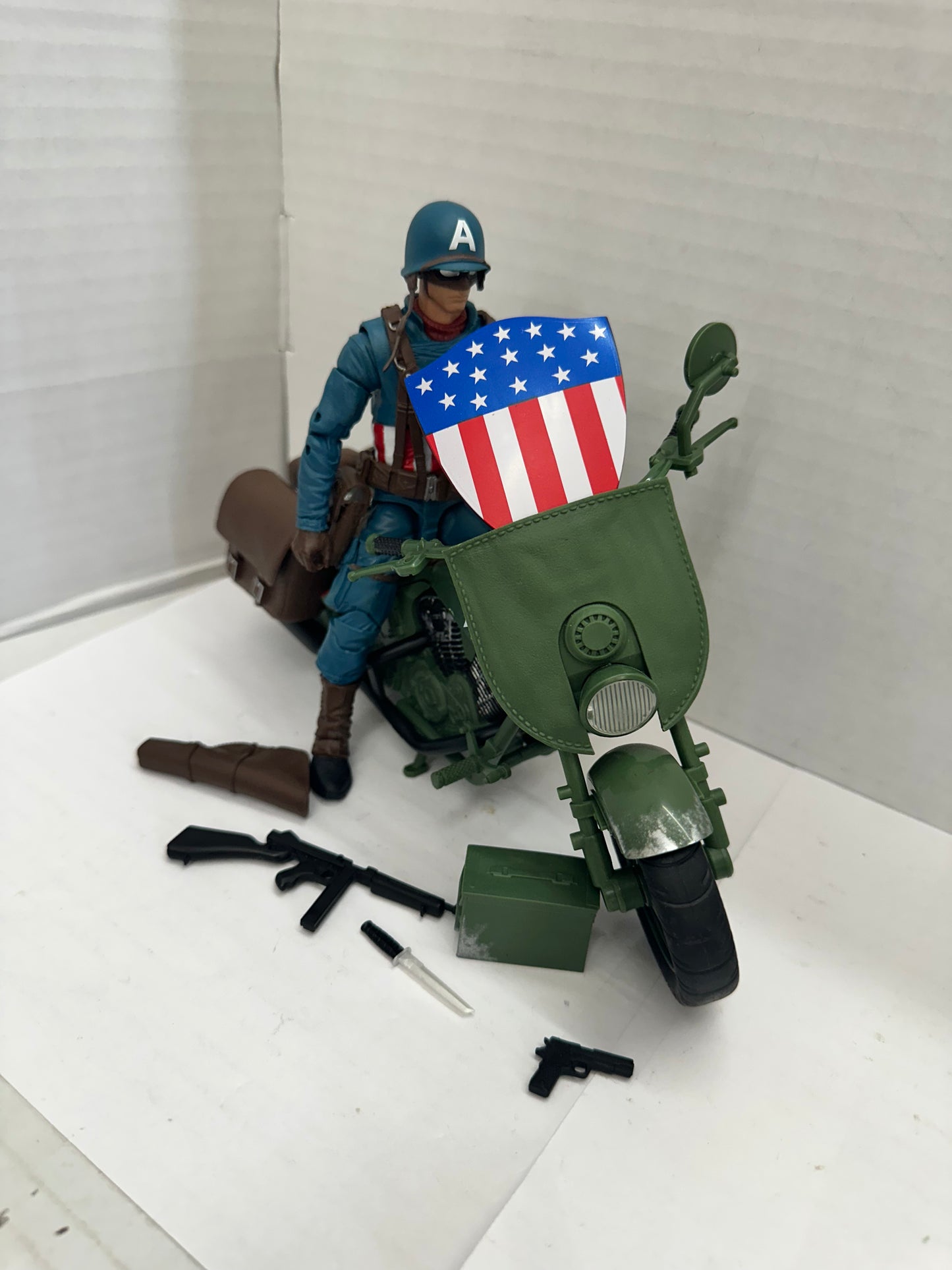 Marvel Legends Captain America Rider Series WW2 Motorcycle Loose Complete