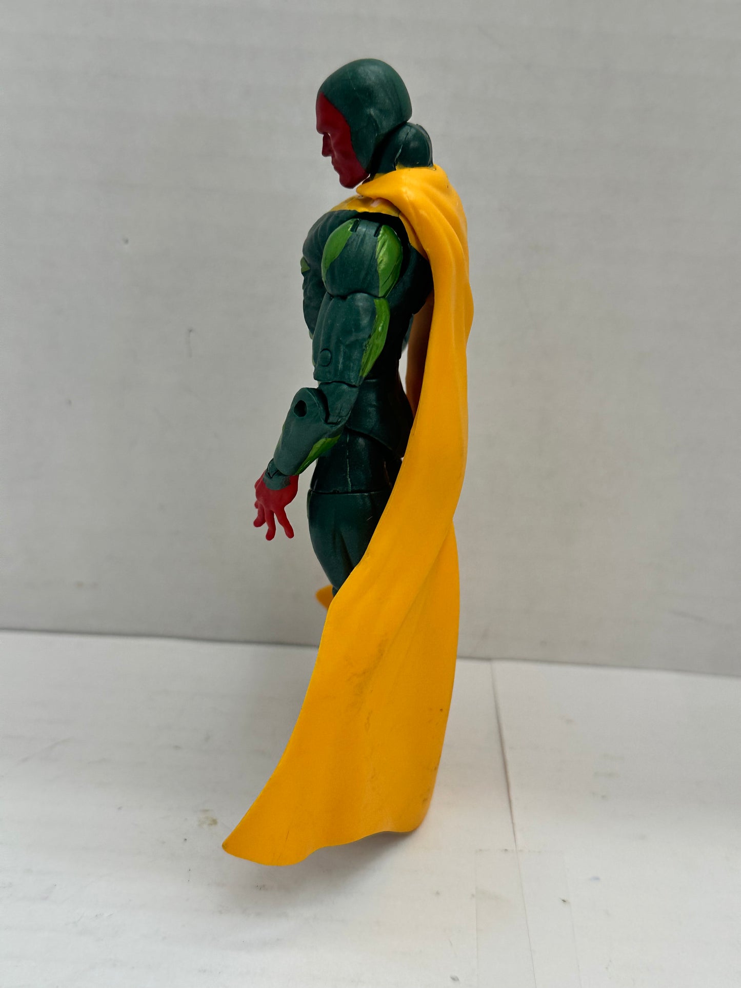 Marvel Legends Hasbro 2012 Hulkbuster BAF Series Vision Action Figure With Cape