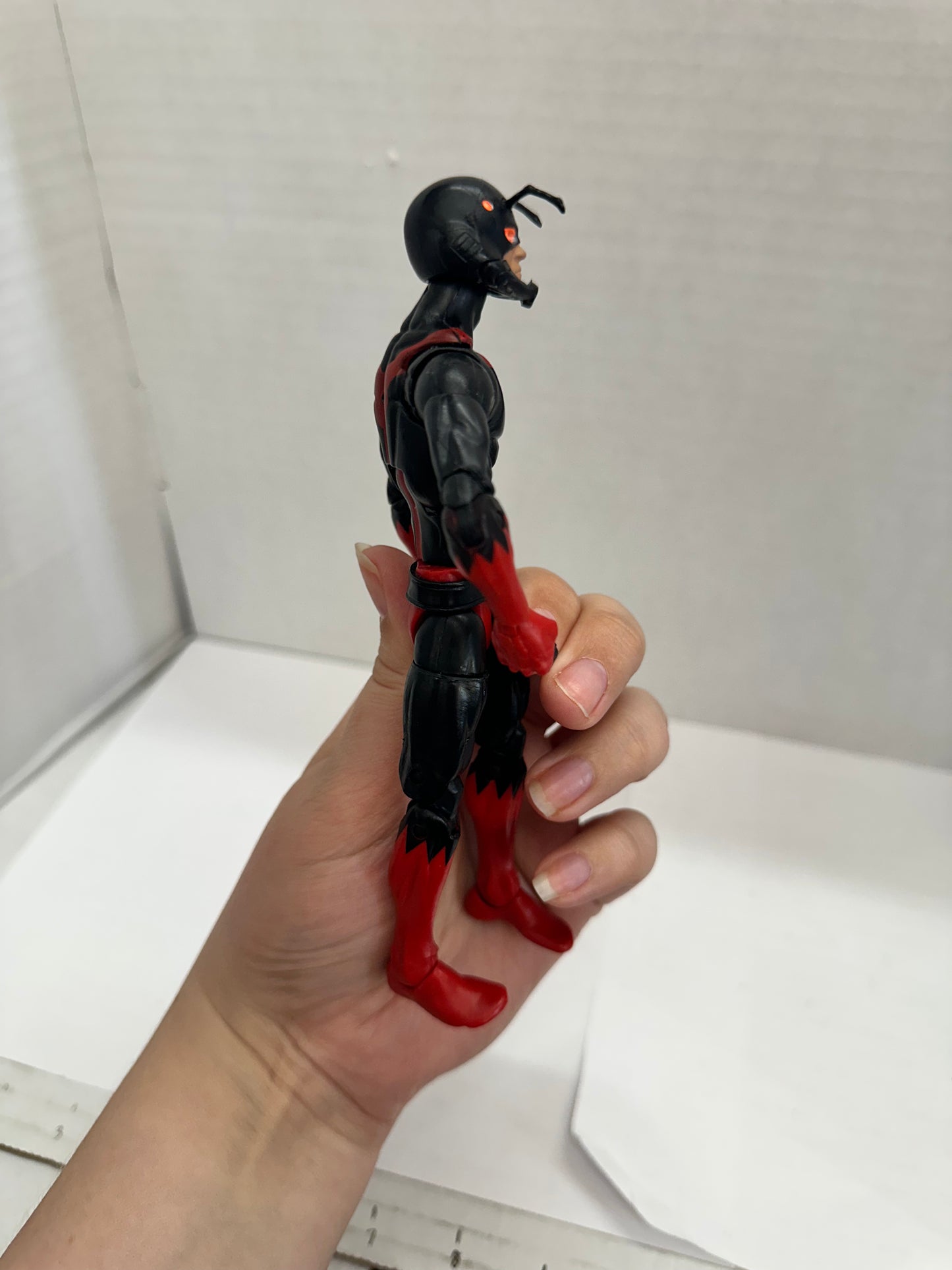 Marvel Legends Series Walgreens Exclusive Black Ant (Eric O'Grady Ant-Man) 6”
