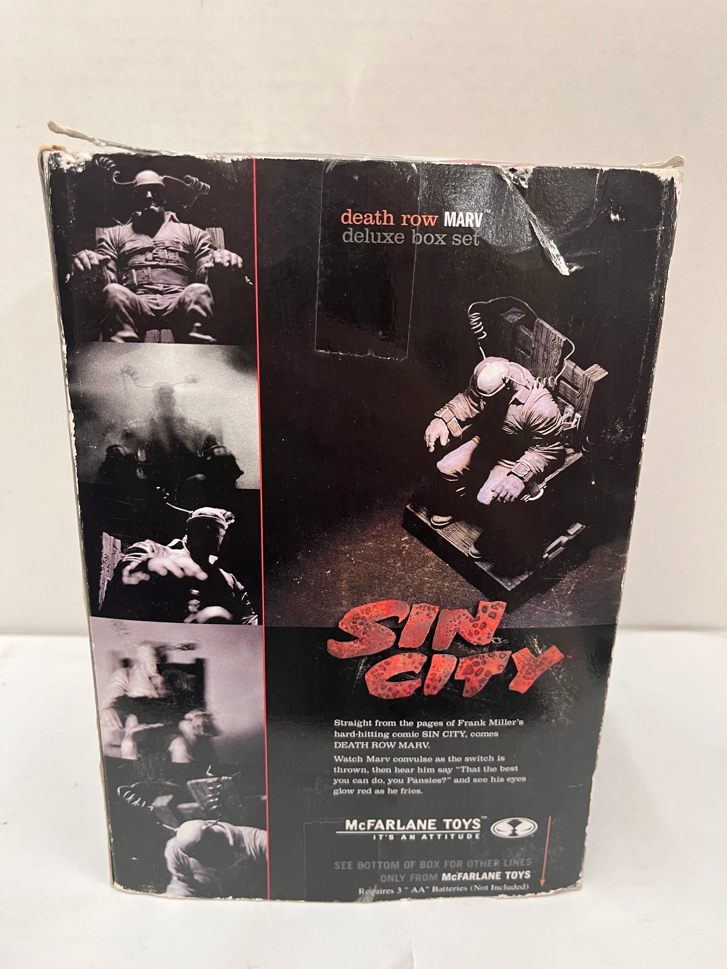 McFarlane Toys Marv Death Row Deluxe Box Set Figure Sin City Light Up Eyes