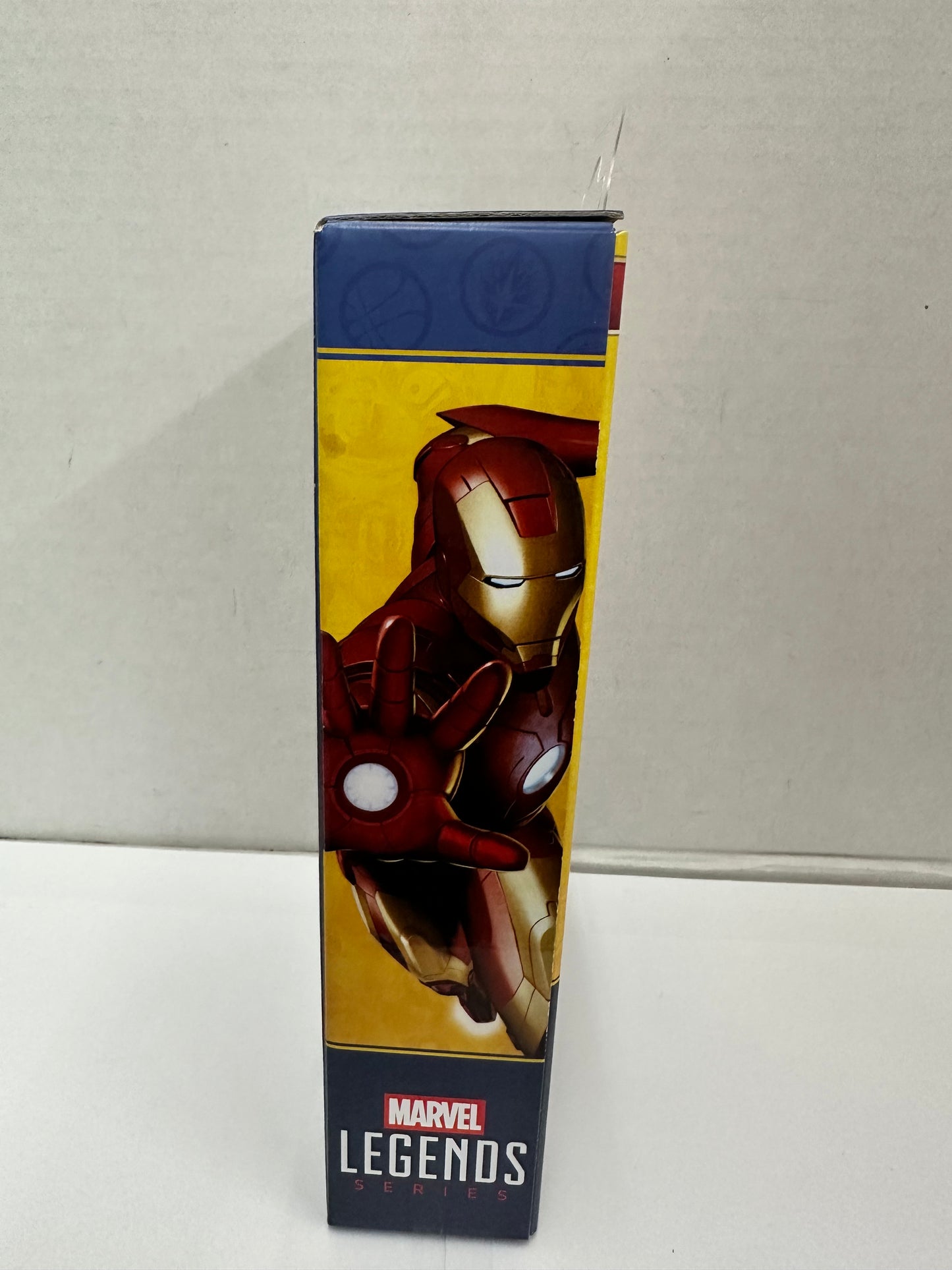 Marvel Legends Iron Man Mark III  6" Action Figure MCU NEW Open Box