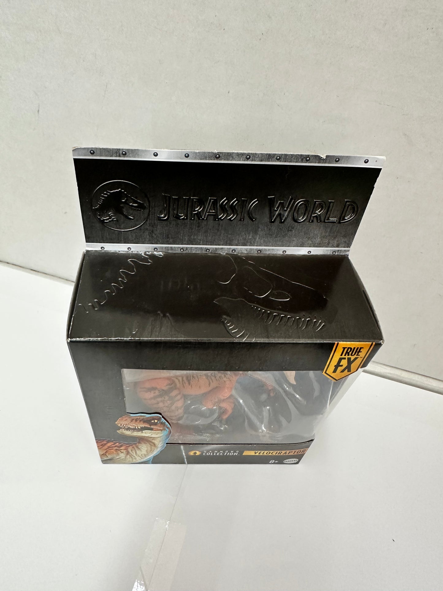 Jurassic World Hammond Collection Velociraptor OPEN BOX