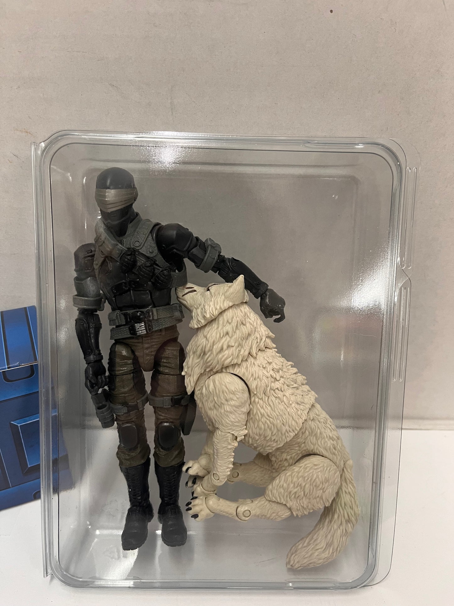 Hasbro Snake Eyes & Timber G.I. Joe Classified Series Action Figure Open Box