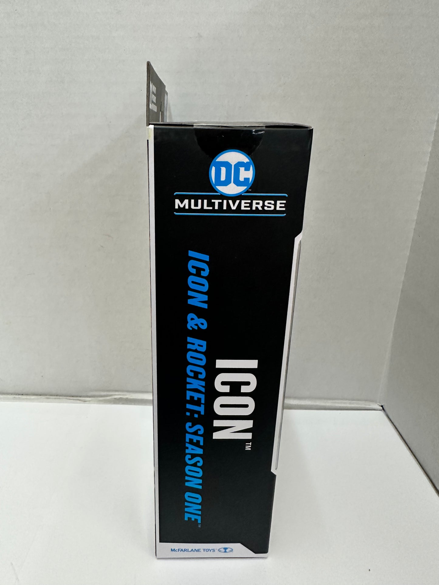 McFarlane DC Multiverse Icon Platinum Edition Action Figure