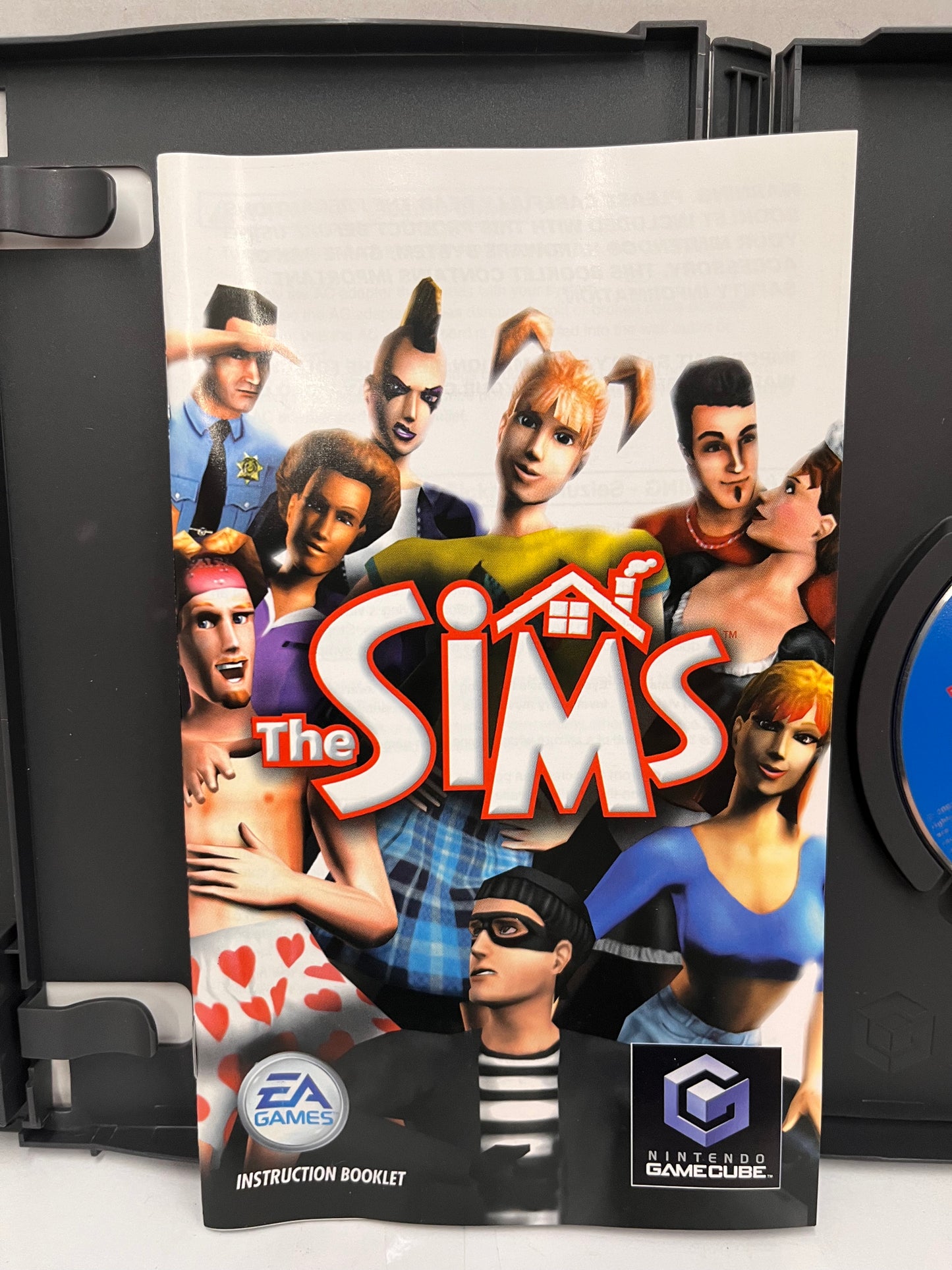 The Sims (Nintendo GameCube, 2003) Complete With Manual