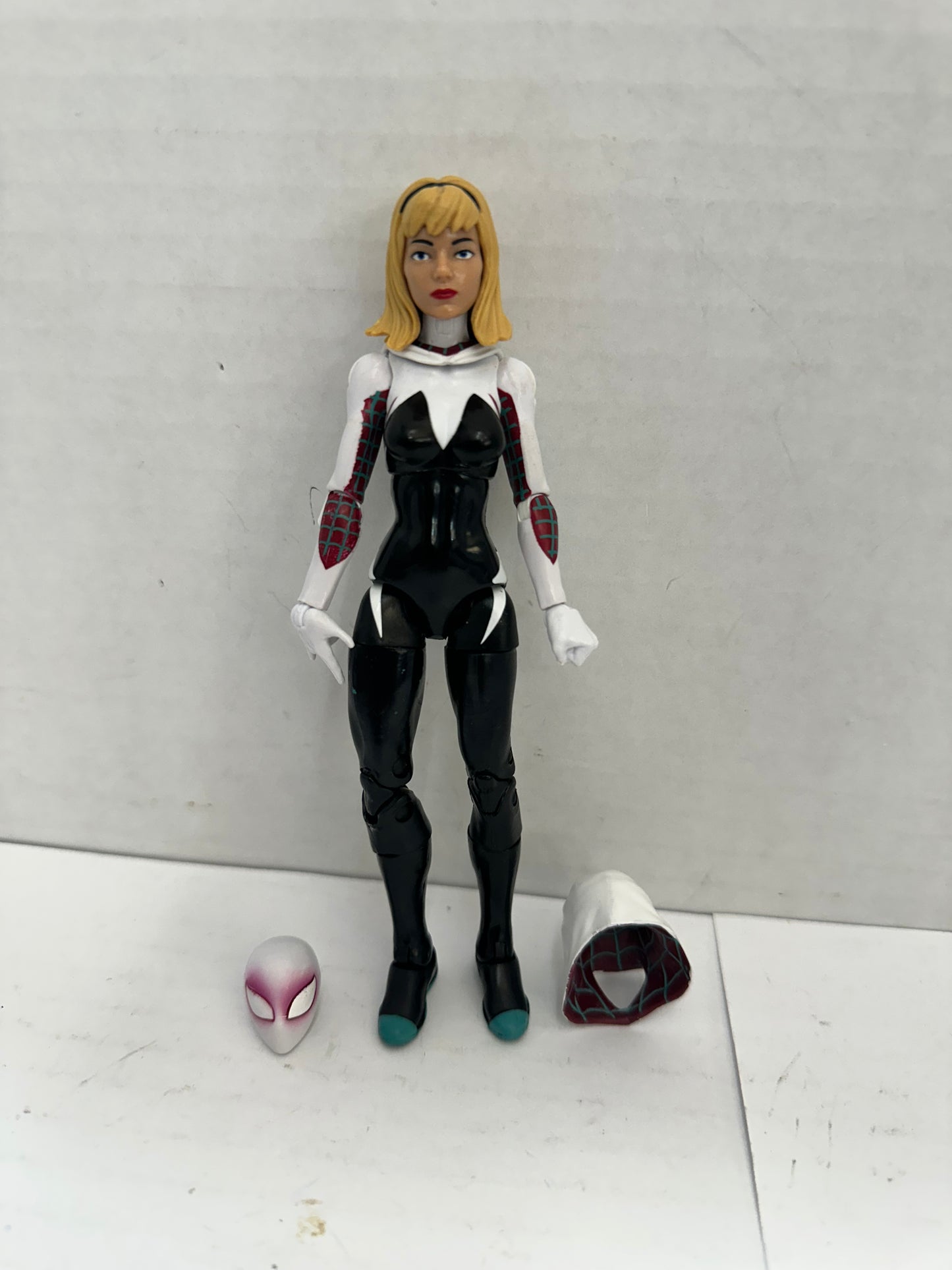 Hasbro 2016 Marvel Legends Absorbing Man Series Spider-Gwen 6" Figure Complete