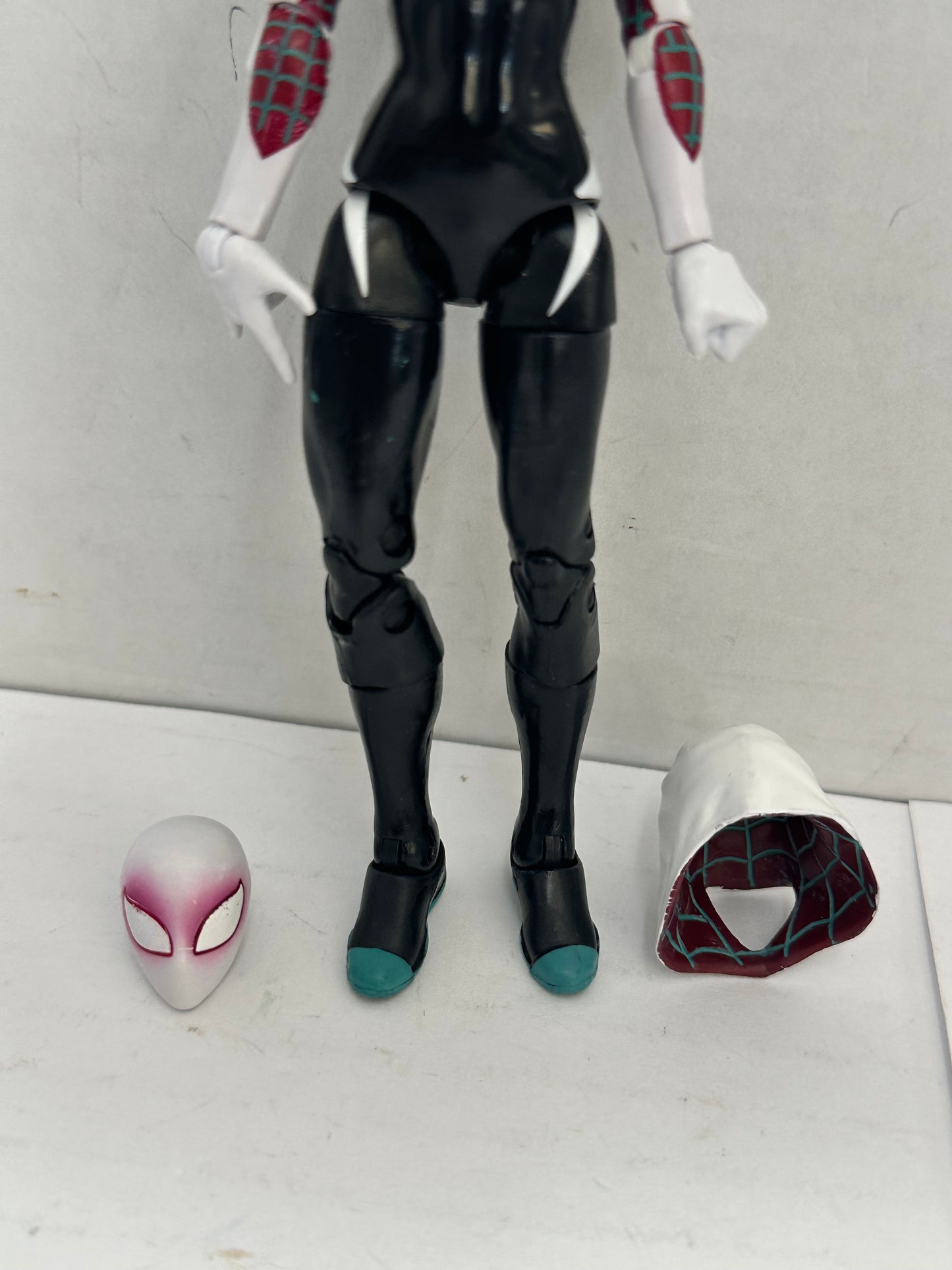 Hasbro 2016 Marvel Legends Absorbing Man Series Spider-Gwen 6" Figure Complete