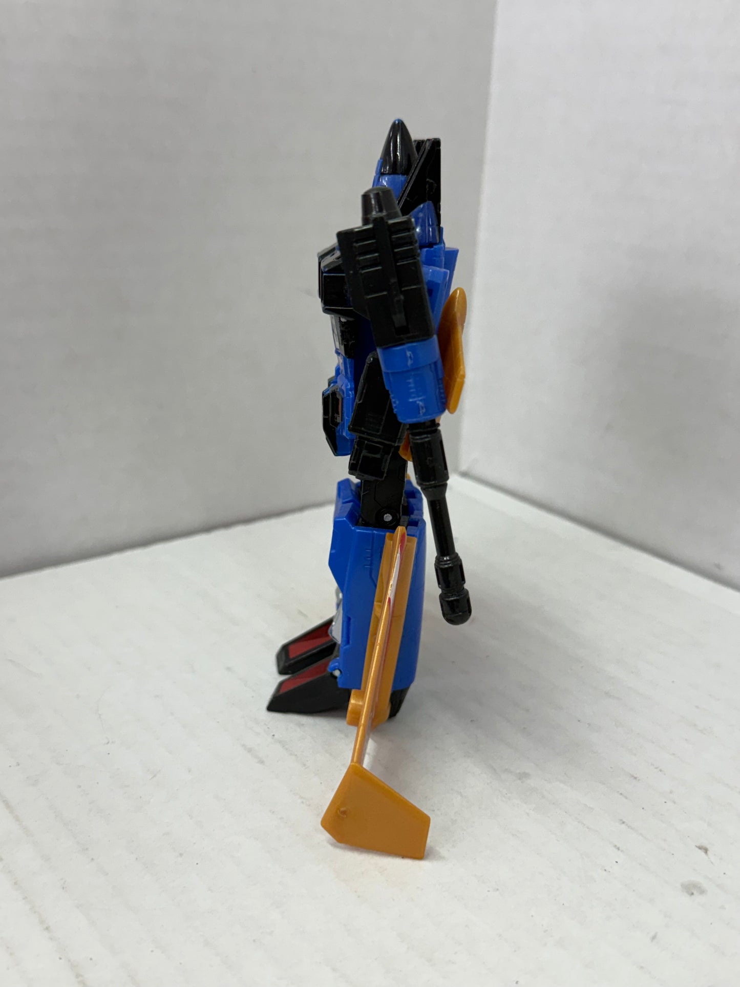 Transformers Dirge Complete Generations Deluxe Class Action Figure Blue&Gold #2