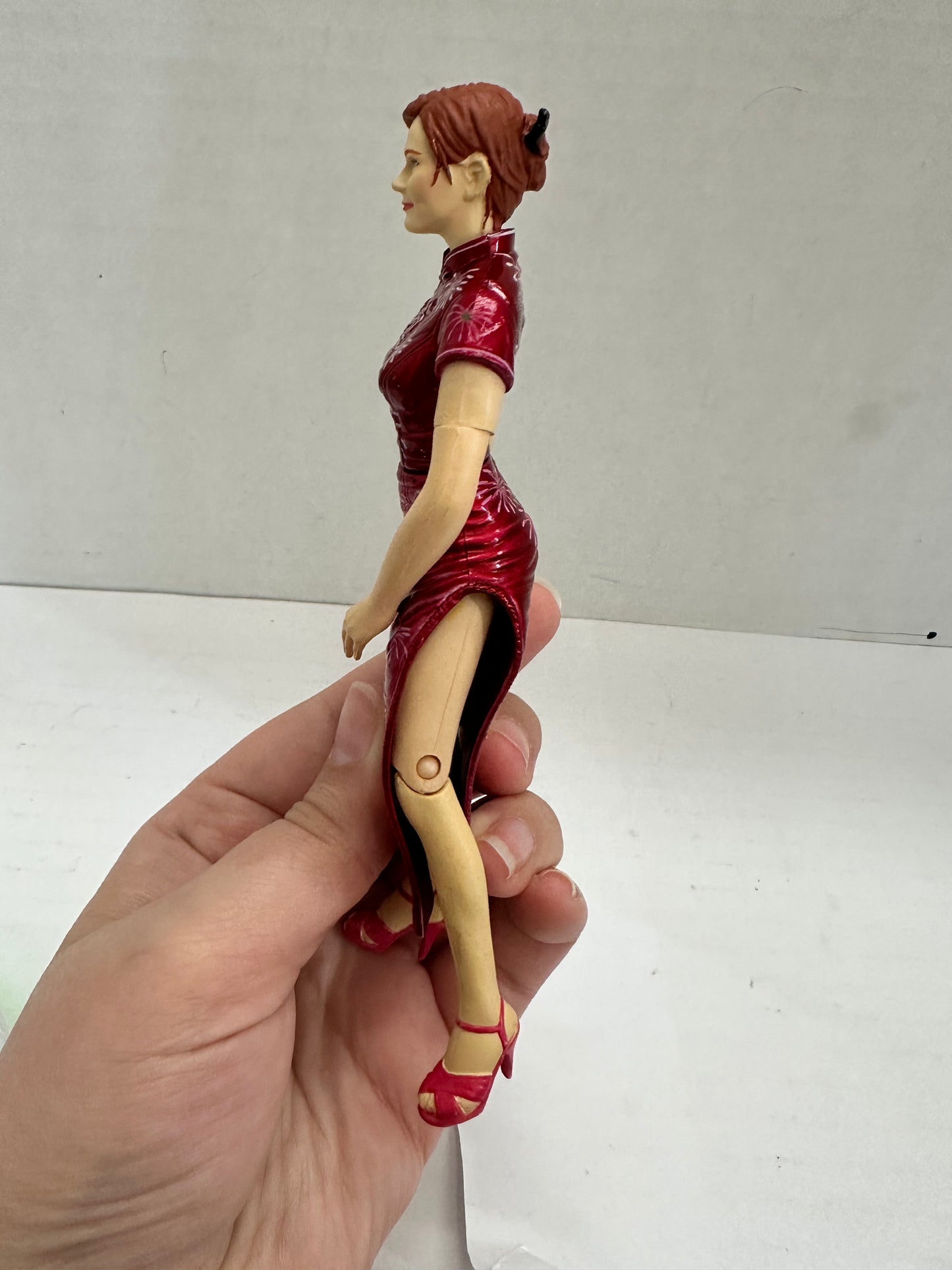 Spider-man 1 movie Mary Jane Watson figure Kirsten Dunst Marvel Spiderman Toy Bz