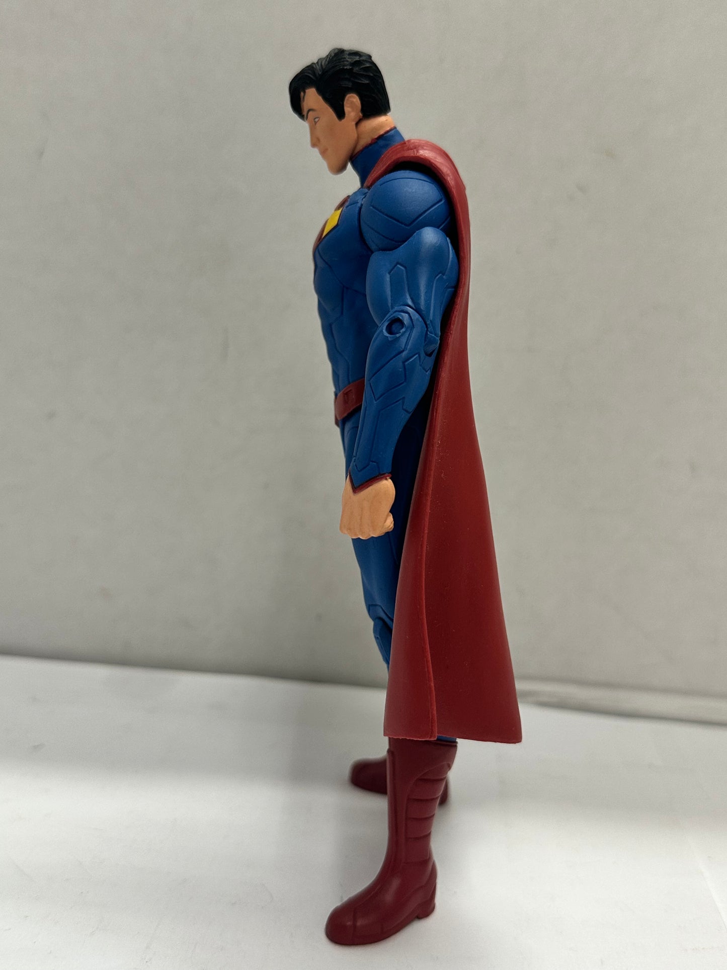 DC Collectibles Superman Figure Justice League New 52 DC Comics Essentials 2012