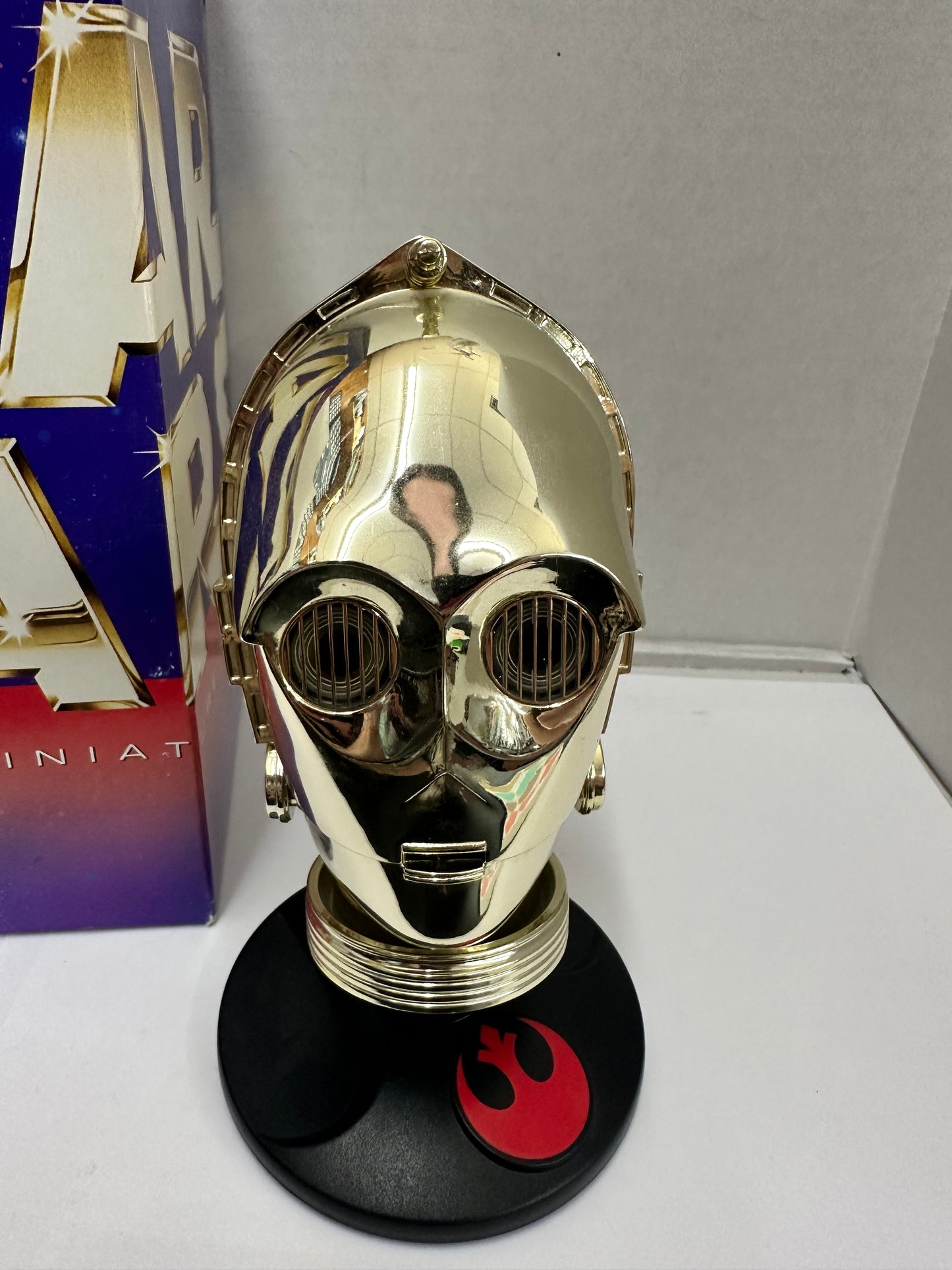 1997 Riddell Star Wars See-Threepio C-3PO Miniature Motion Sensor Helmet