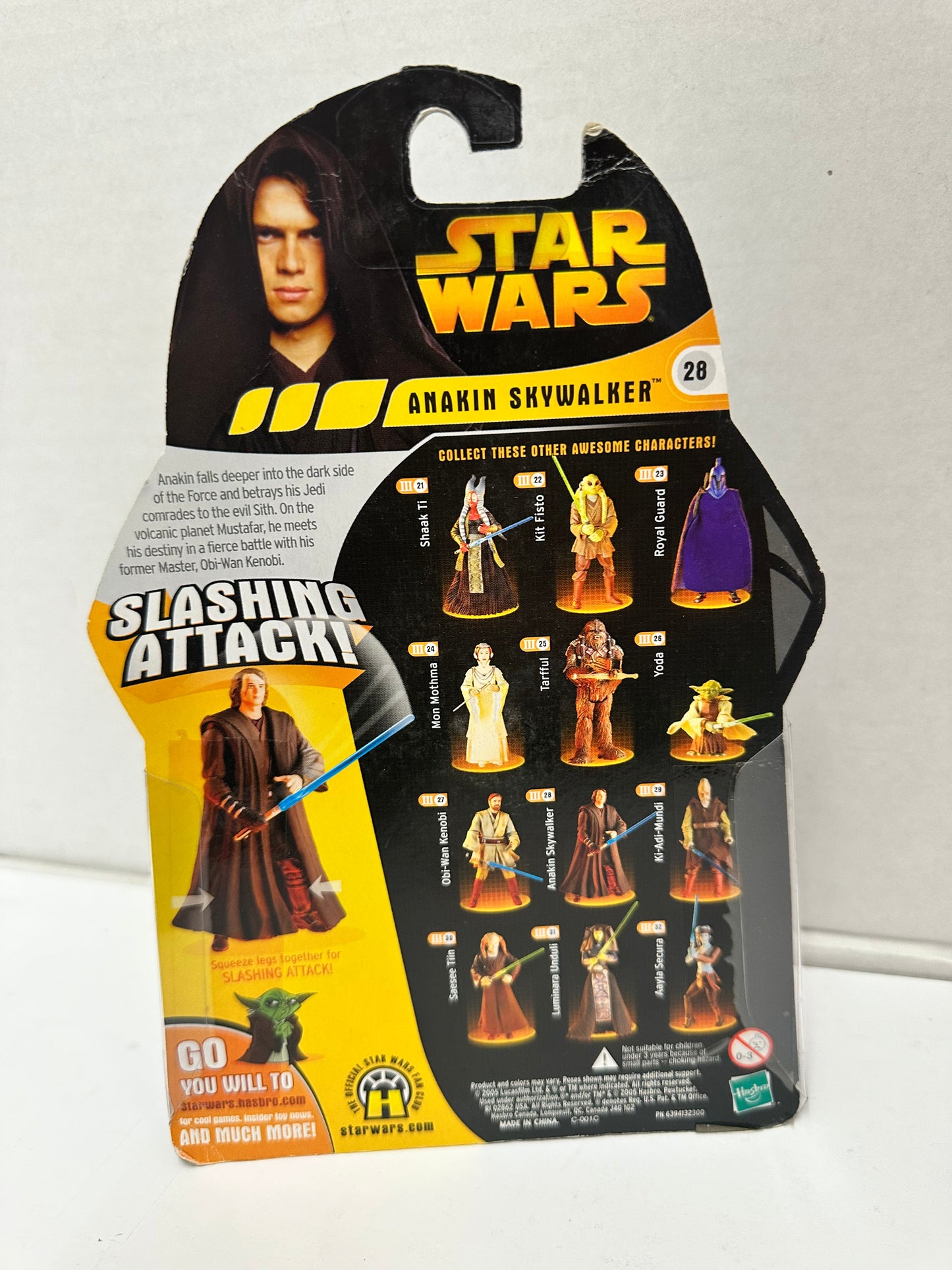 Star Wars Anakin Skywalker 2005 Revenge of the Sith #28 Slashing Attack New