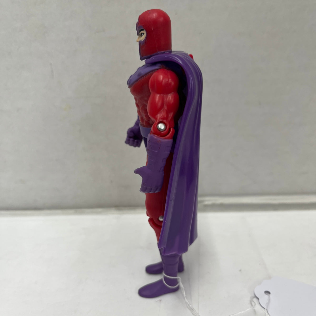 Vintage 1992 ToyBiz X-Men Magneto Action Figure
