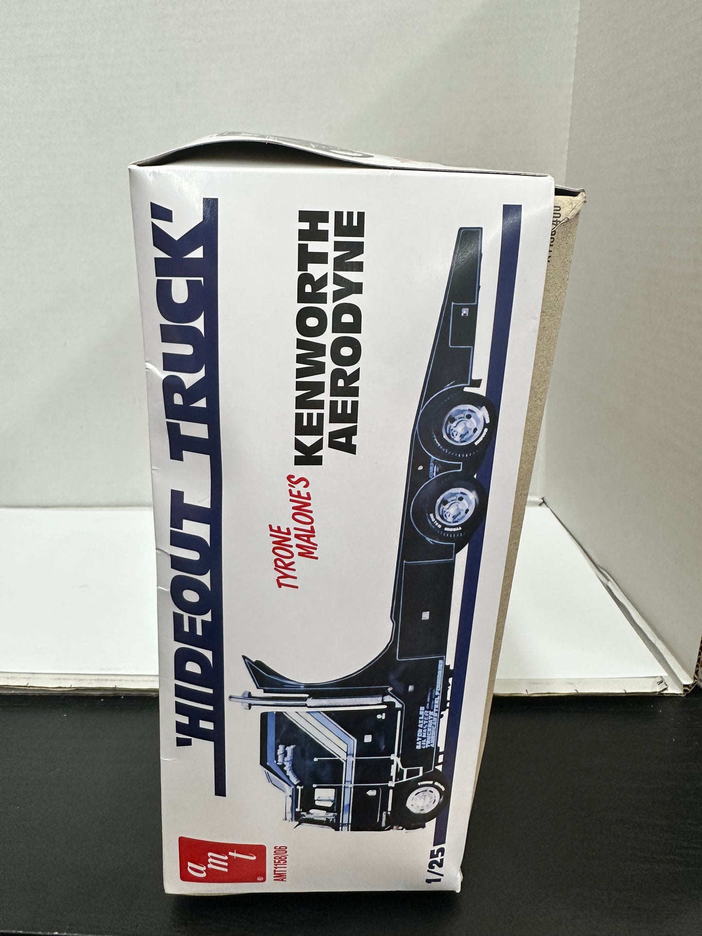 1:25 AMT Tyrone Malone's Hideout Truck Kenworth Model Kit - Unbuilt Open Box