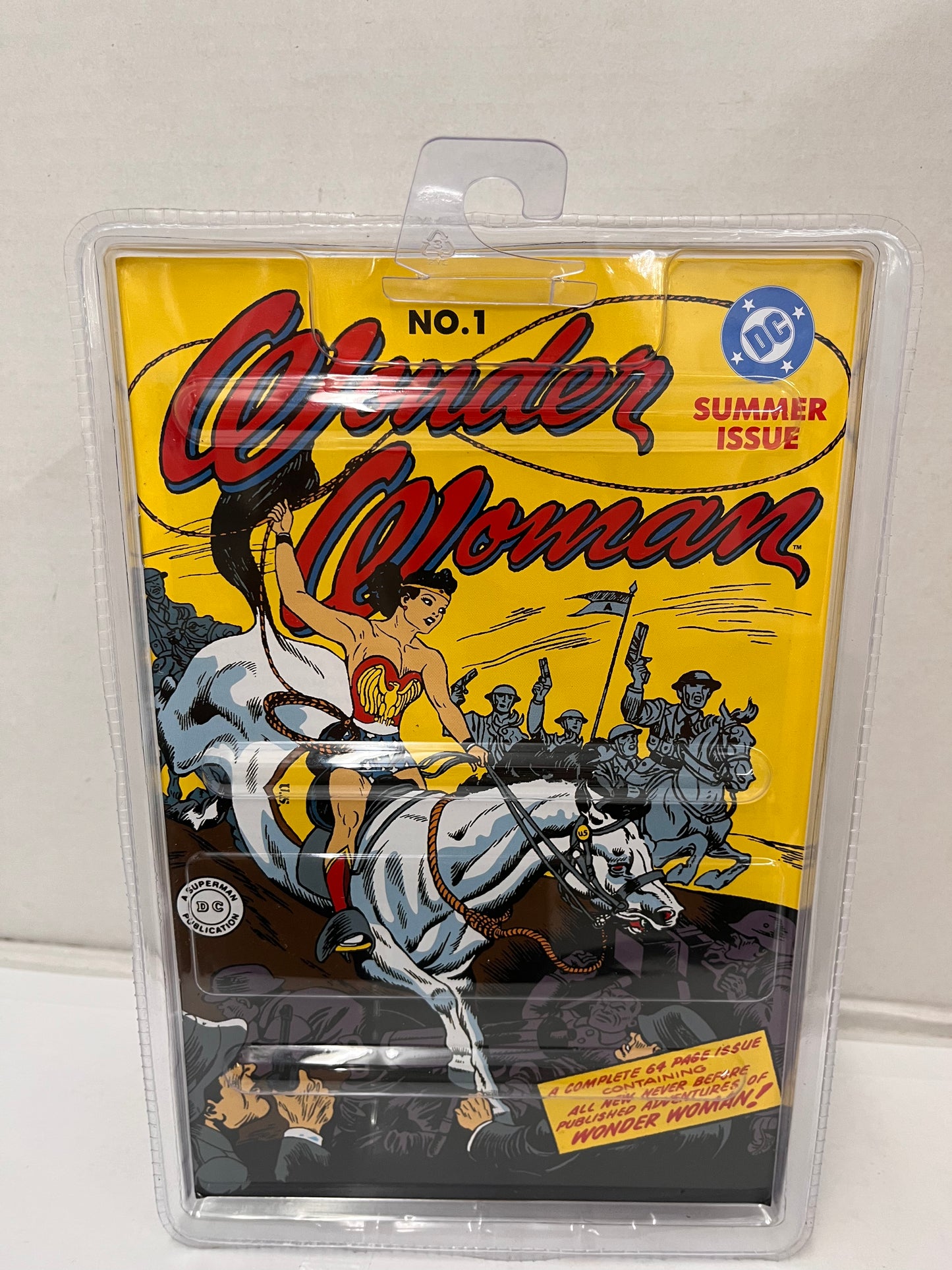 Wonder Woman (DC Page Punchers: Wonder Woman #1) 7" Figure w/Comic