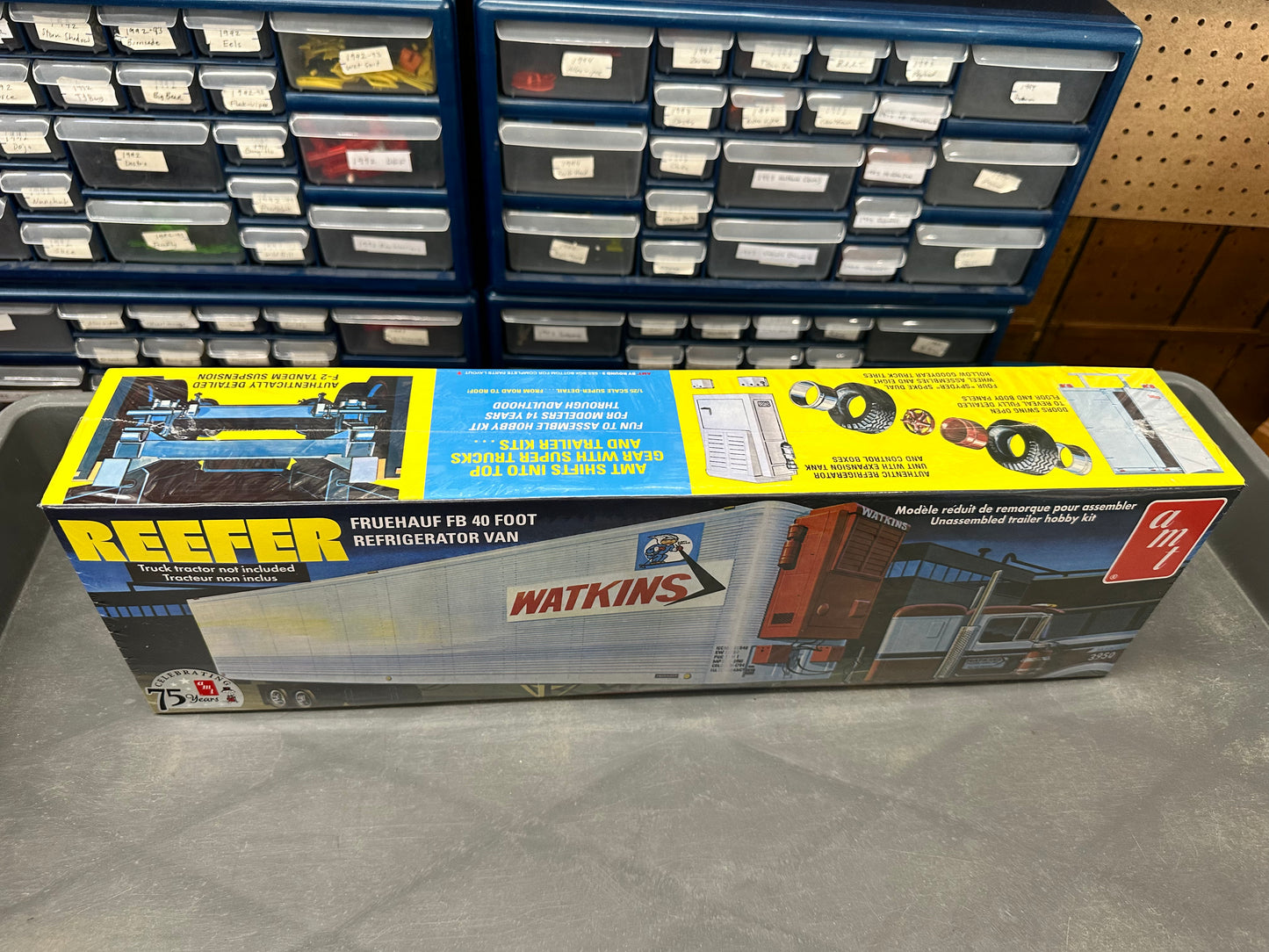 1/25 Watkins Fruehauf 40' Reefer Semi-Trailer