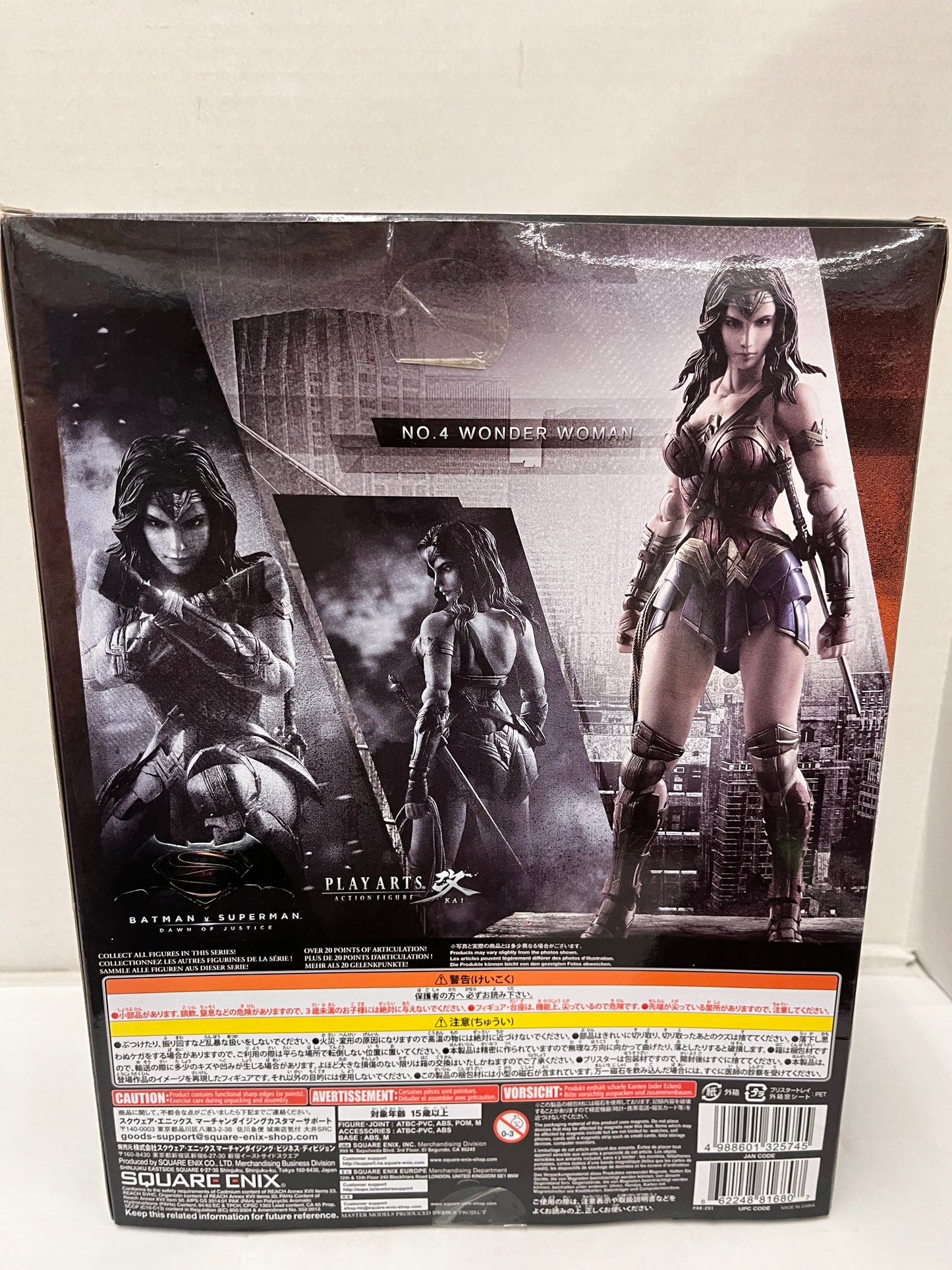 Play Arts Kai Wonder Woman No. 4 Batman v Superman Action Figure Boxed + Gear