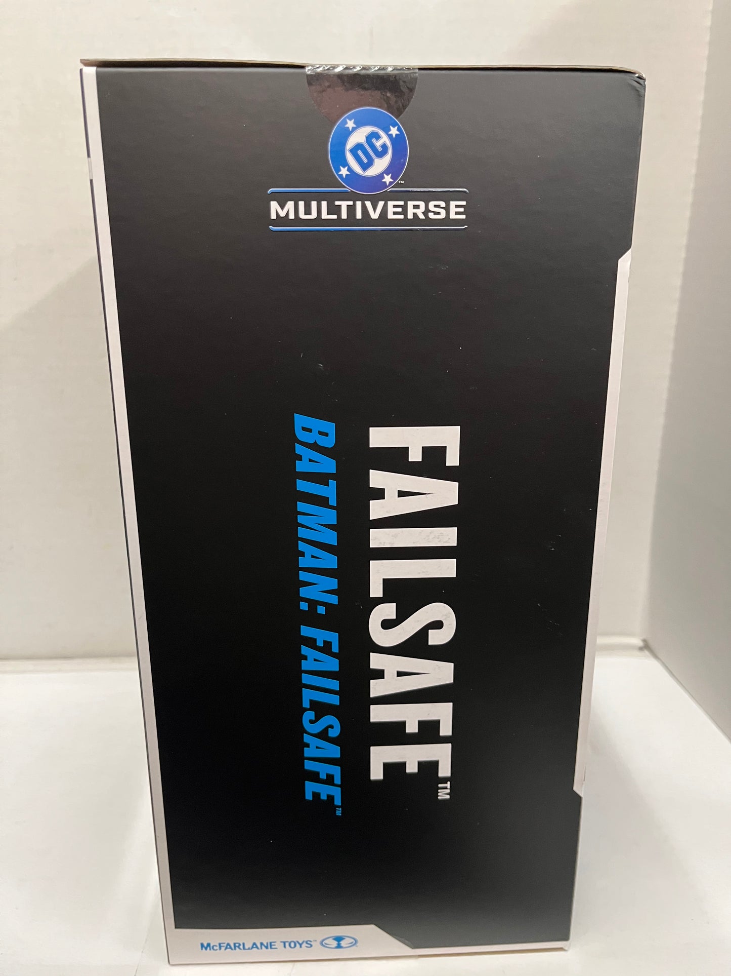 McFarlane Toys DC Multiverse Megafig Batman Failsafe New DMG BOX