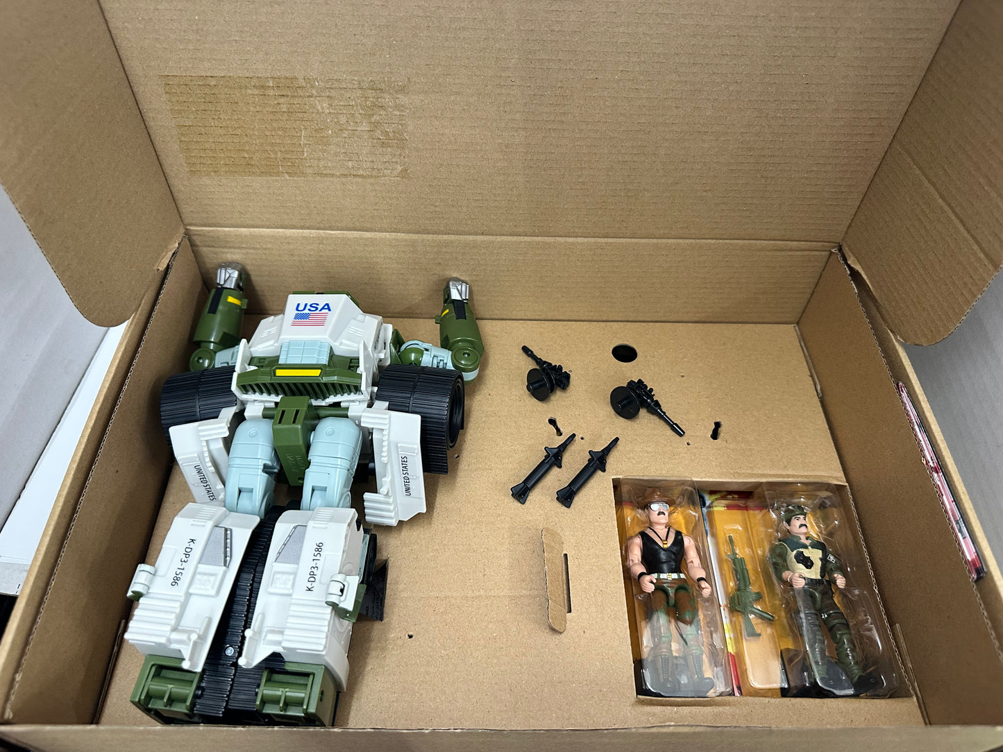 Transformers X GI Joe Autobot Kup Triple T W/ Sgt Slaughter & Leatherneck Hasbro