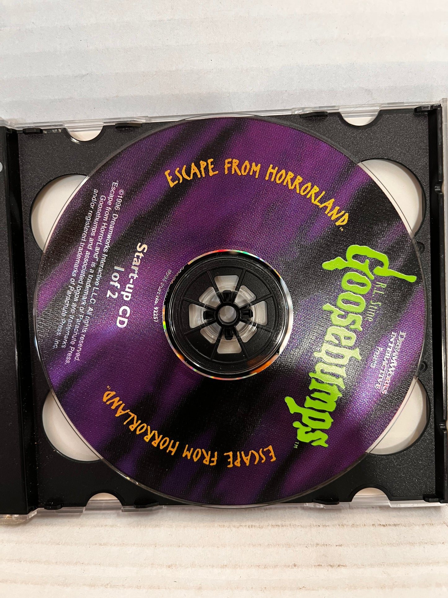 Goosebumps Escape from Horrorland 2-Disc PC CD-ROM 1996 Windows 95