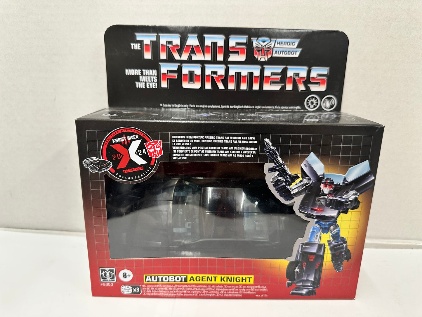 Hasbro Transformers Knight Rider x Transformers Autobot Agent Knight Figure