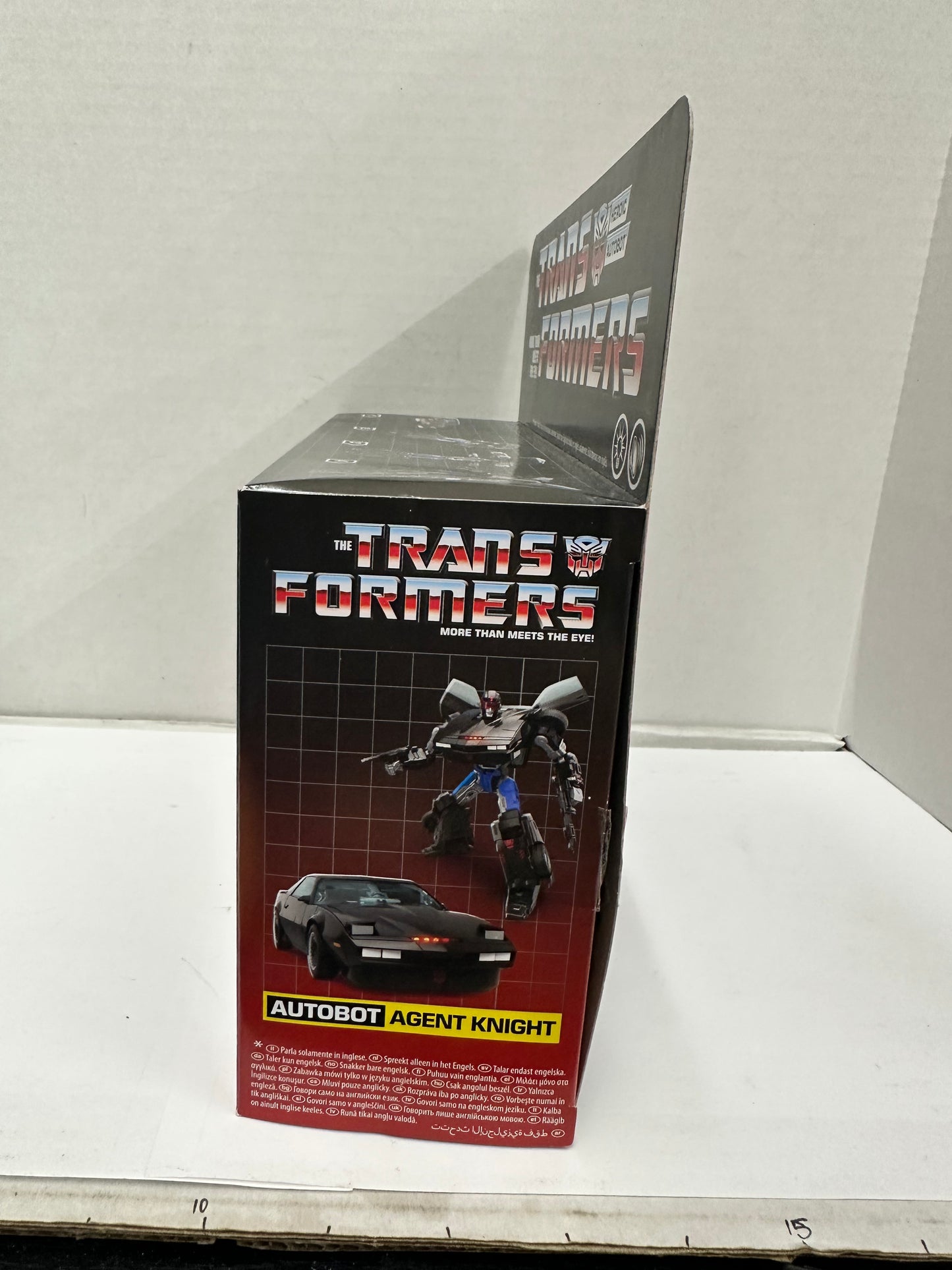 Hasbro Transformers Knight Rider x Transformers Autobot Agent Knight Figure