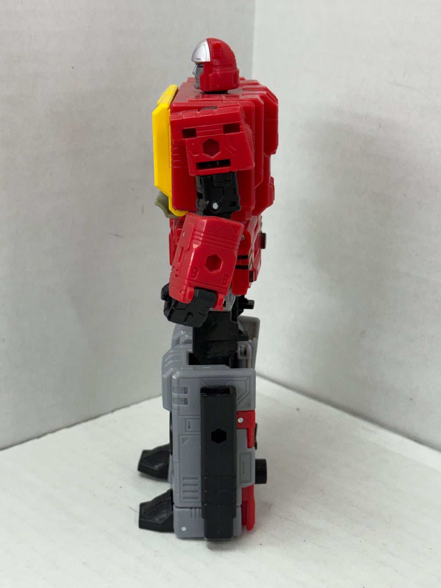 Transformers Autobot Blaster and Eject Complete Legacy Voyager Class #1