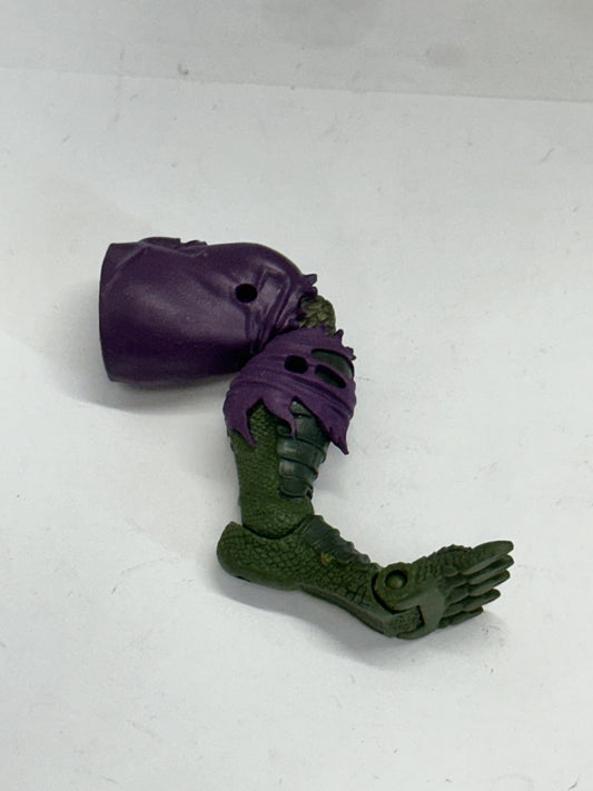 LIZARD BAF LEFT LEG PART MARVEL LEGENDS FIGURE MYSTERIO 2017 RARE SPIDER-MAN