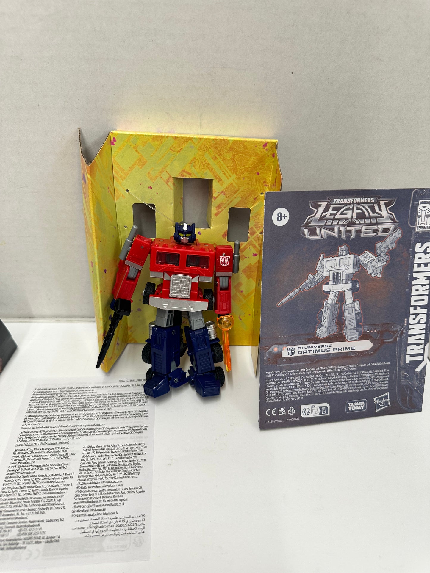 Transformers Legacy G1 Universe Optimus Prime Deluxe Class