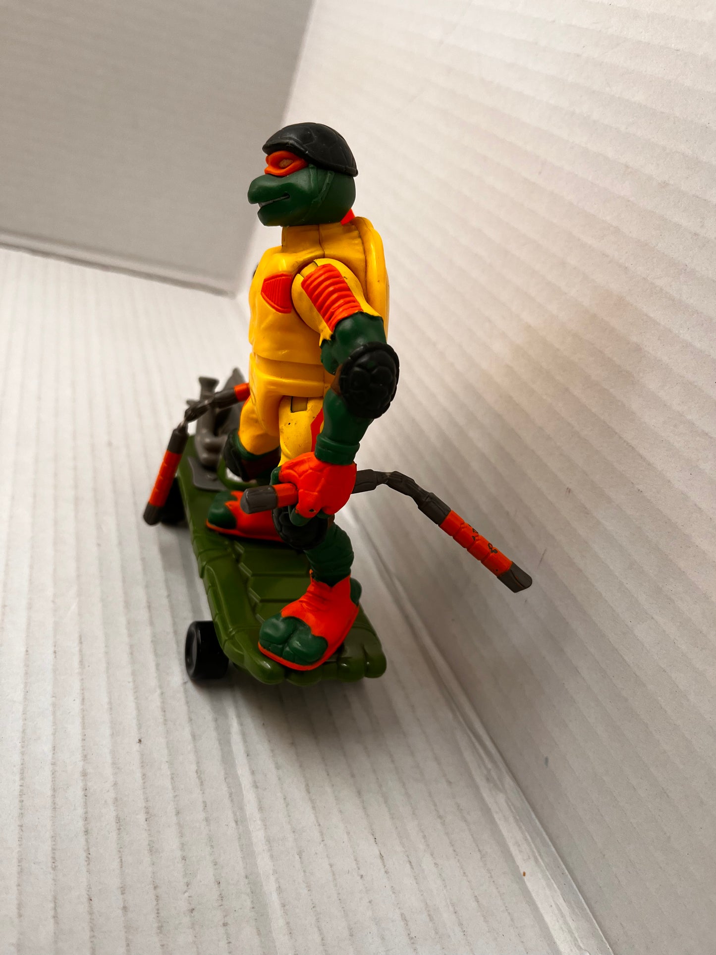 TMNT Thrashin Mike Figure  Teenage Mutant Ninja Turtles Playmates