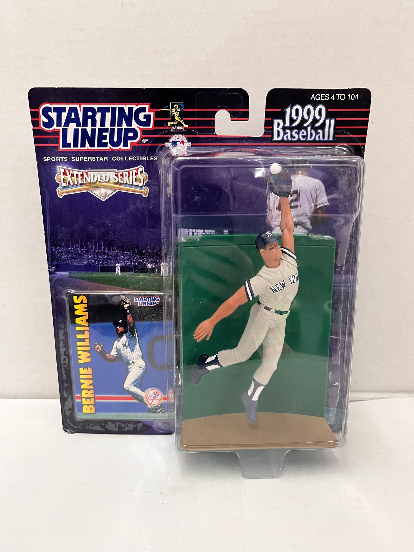 Starting Lineup 1999 Extended Series Bernie Williams New York Yankees Figure