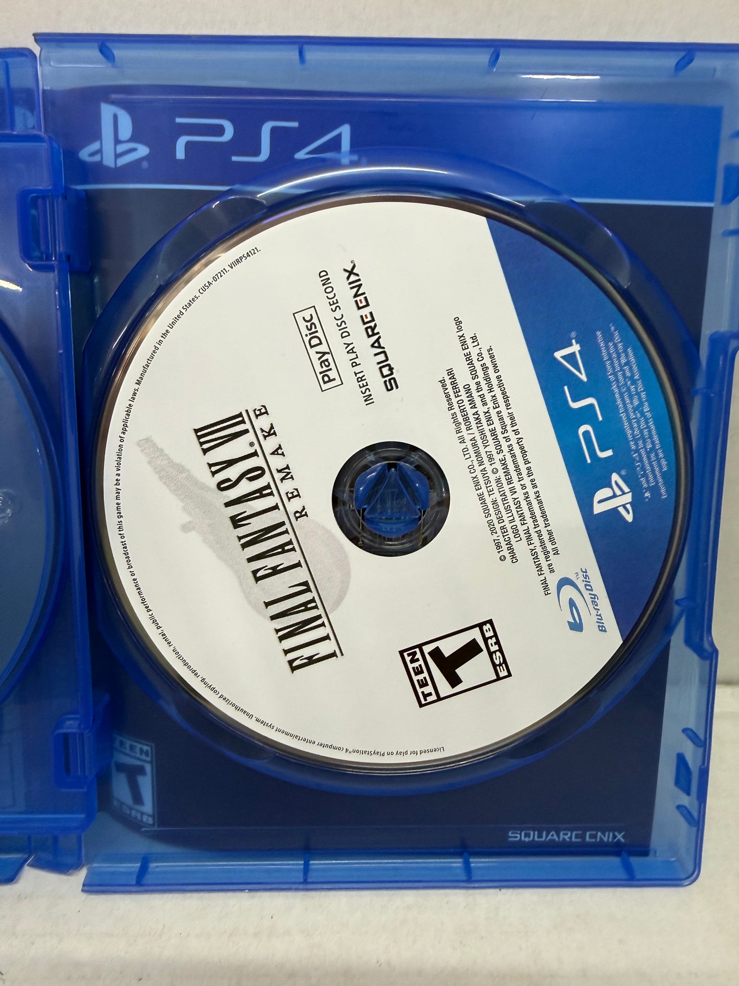 Final Fantasy VII Remake - Sony PlayStation 4