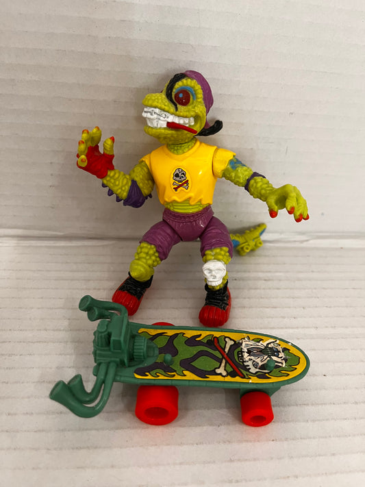 Vintage 1990 Teenage Mutant Ninja Turtles TMNT Mondo Gecko Figure W/ Skateboard