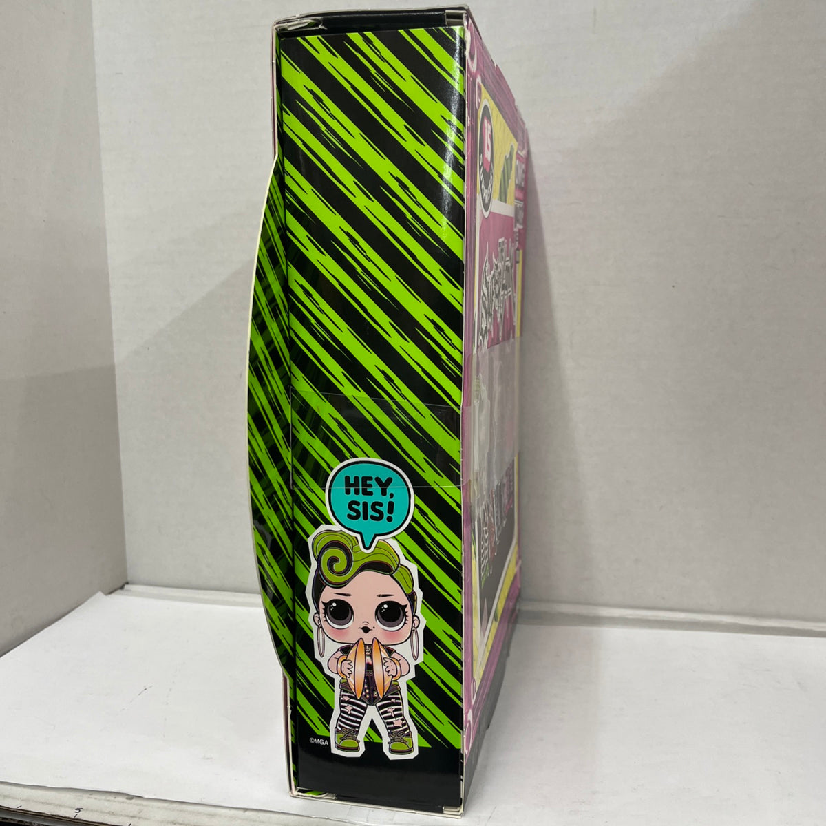 LOL Surprise OMG Music Remix Rock Bhad Gurl Fashion Doll 15 Surprises