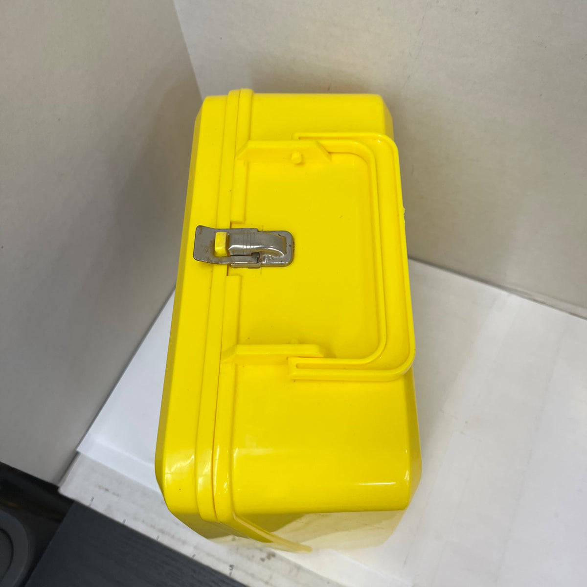 Vintage 1986 Aladdin Lunchbox Thermos Set Popples Yellow Plastic