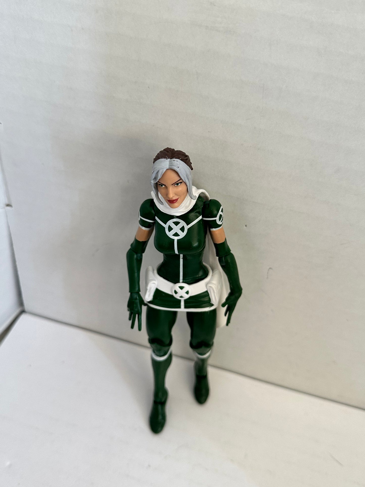 Hasbro Marvel Legends X-Men Rogue from "Pyro 2 Pack" Loose Action Figure