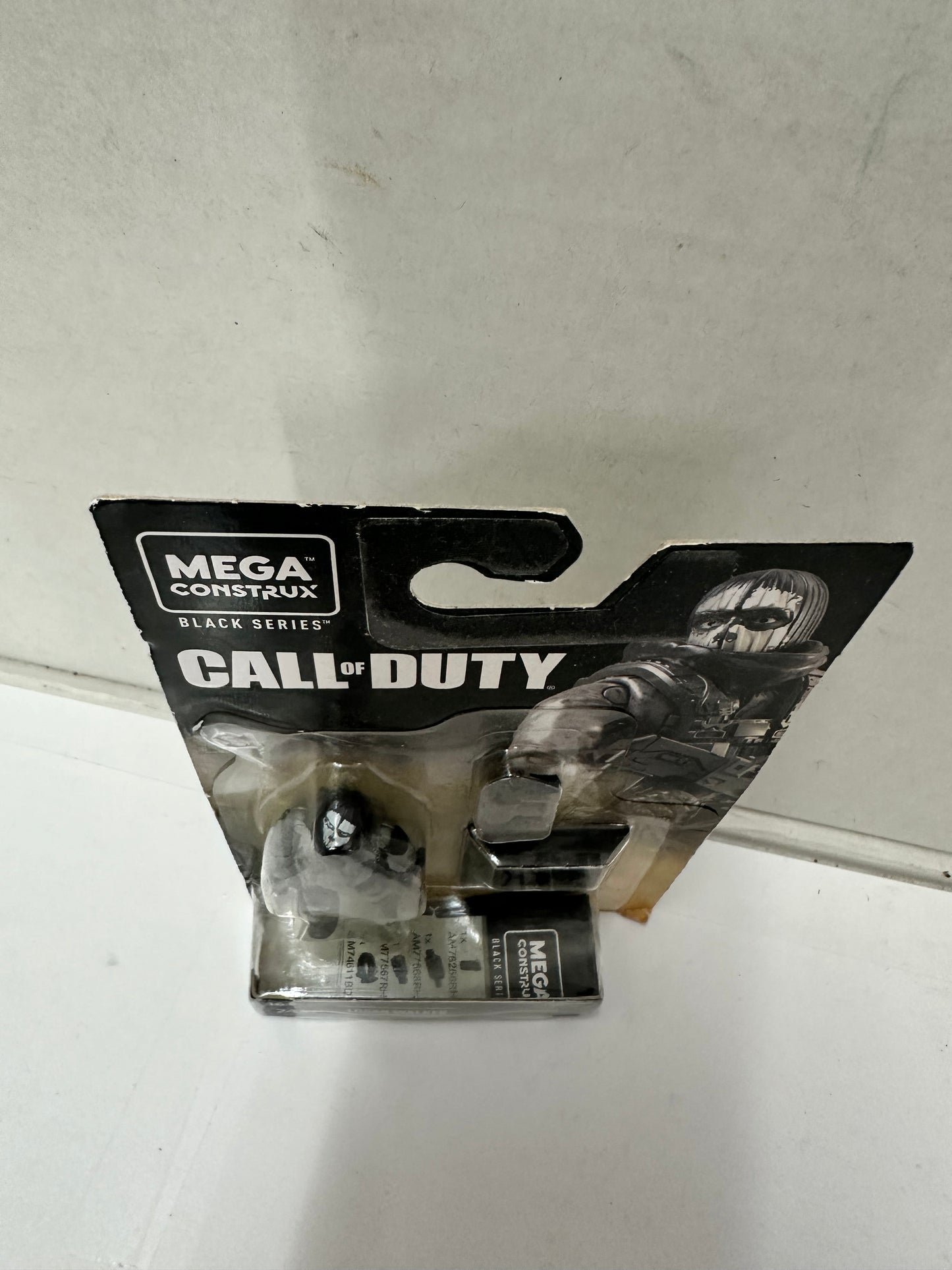 Call of Duty Heroes Logan Walker Mini Figure Mega Construx 2019 COD