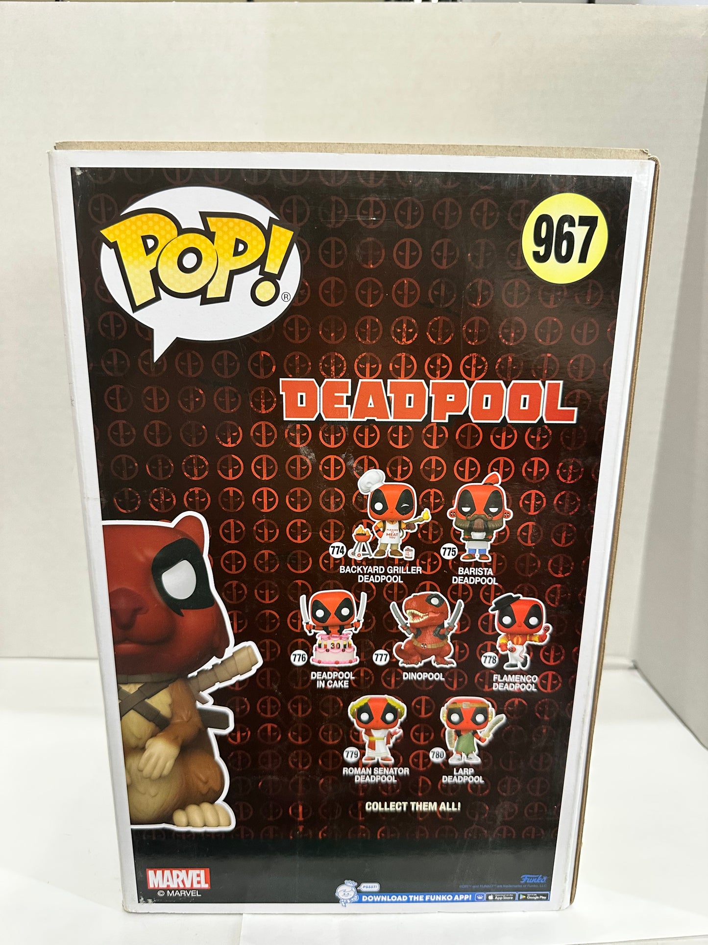 Funko Pop! Vinyl Jumbo 10 in: Marvel - SQUIRRELPOOL (Flocked) - GameStop ) #967