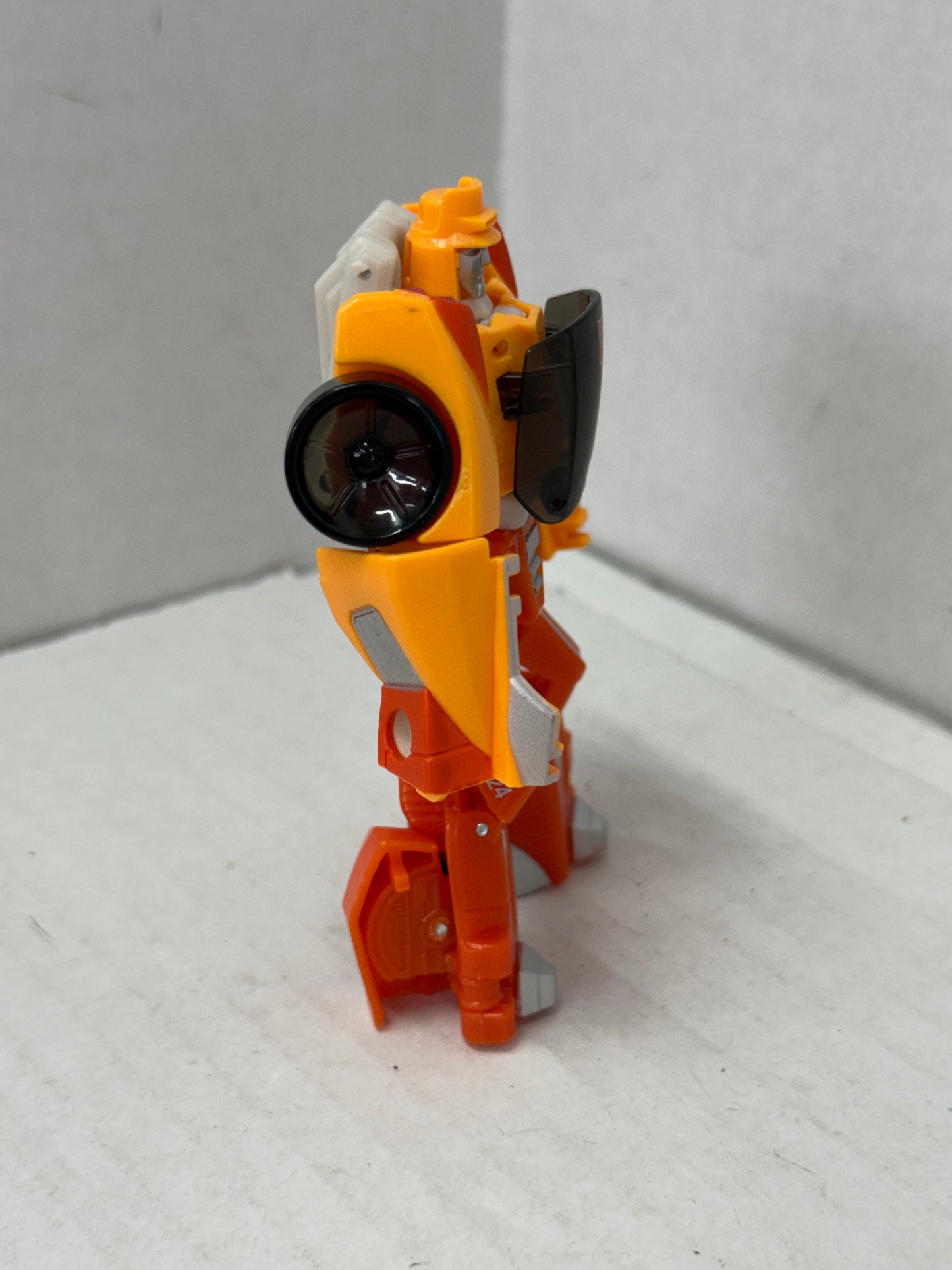 Autobot Wheelie Complete Legends Generations - Titans Return Transformers #1