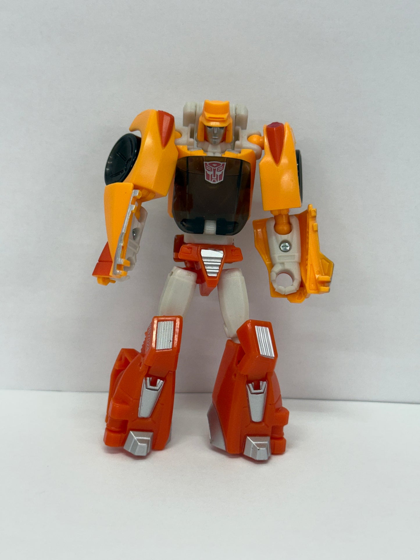 Autobot Wheelie Complete Legends Generations - Titans Return Transformers #2