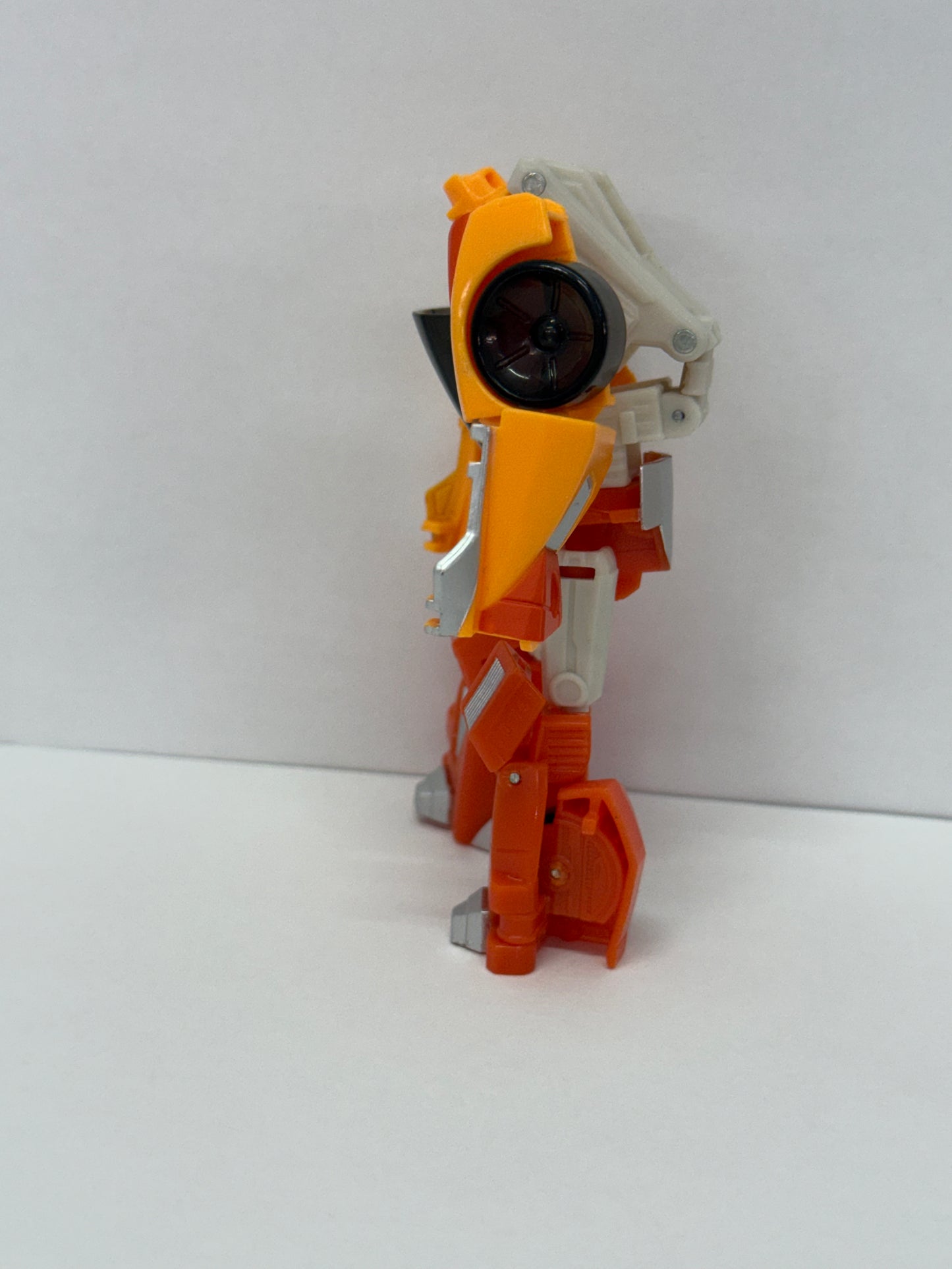 Autobot Wheelie Complete Legends Generations - Titans Return Transformers #2