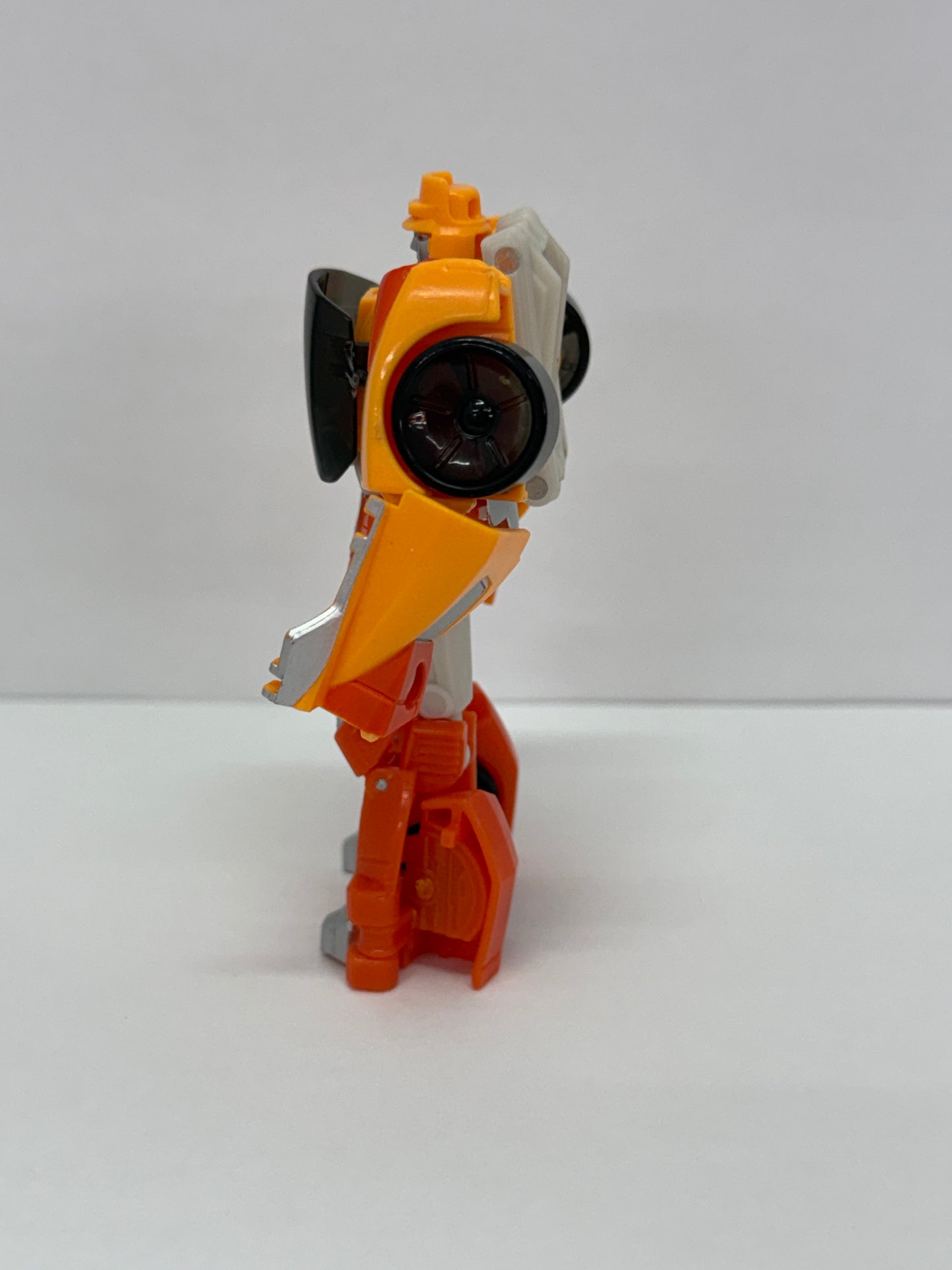 Autobot Wheelie Complete Legends Generations - Titans Return Transformers #4