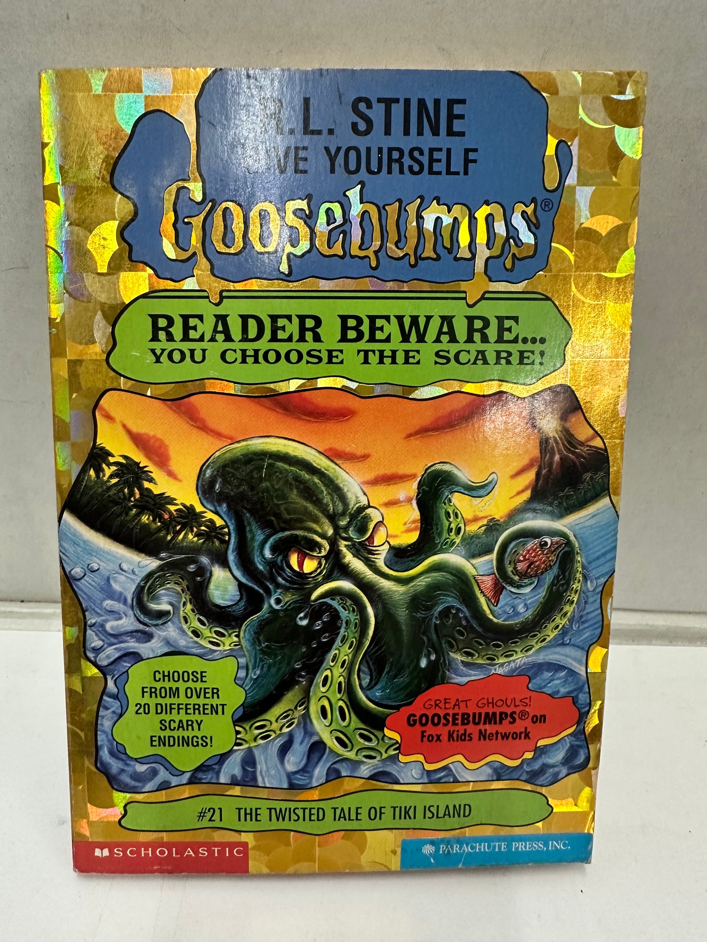 The Twisted Tale of Tiki Island, Paperback, by Stine R. L. - Acceptable