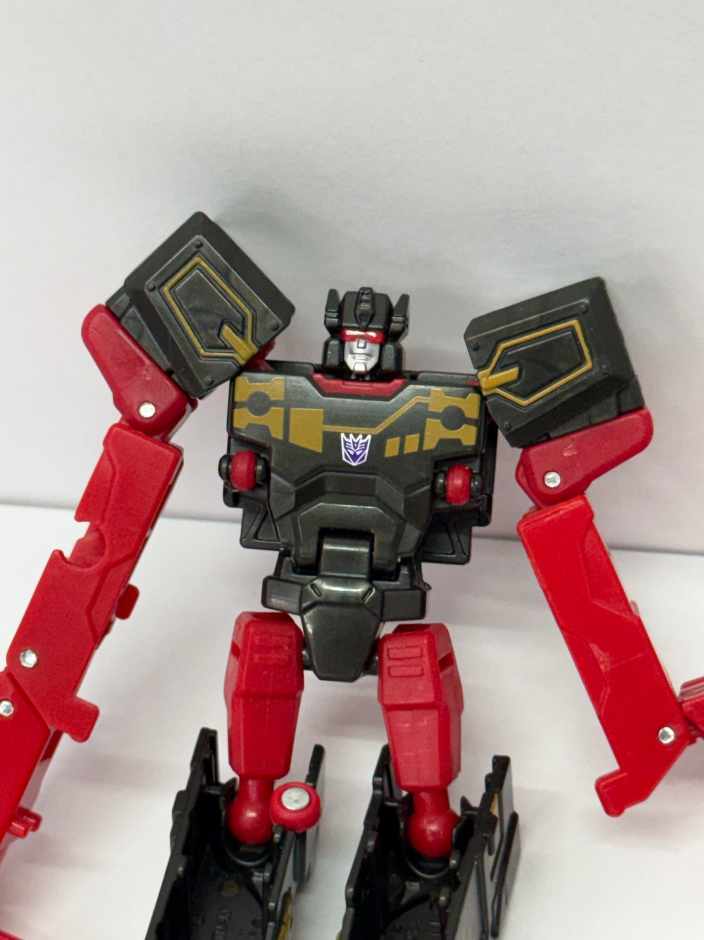 Hasbro Transformers Titans Return Decepticon Rumble Legends Class Complete #1