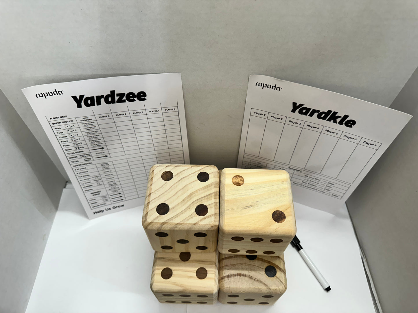 Ropoda Set Wooden Yard Games Dice Outdoor Lawn Game with Carrying Case