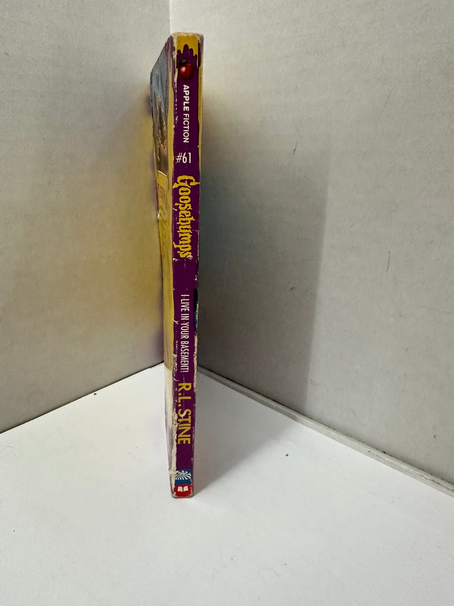 I LIVE IN YOUR BASEMENT! (GOOSEBUMPS, NO. 61) By R. L. Stine  1st edition